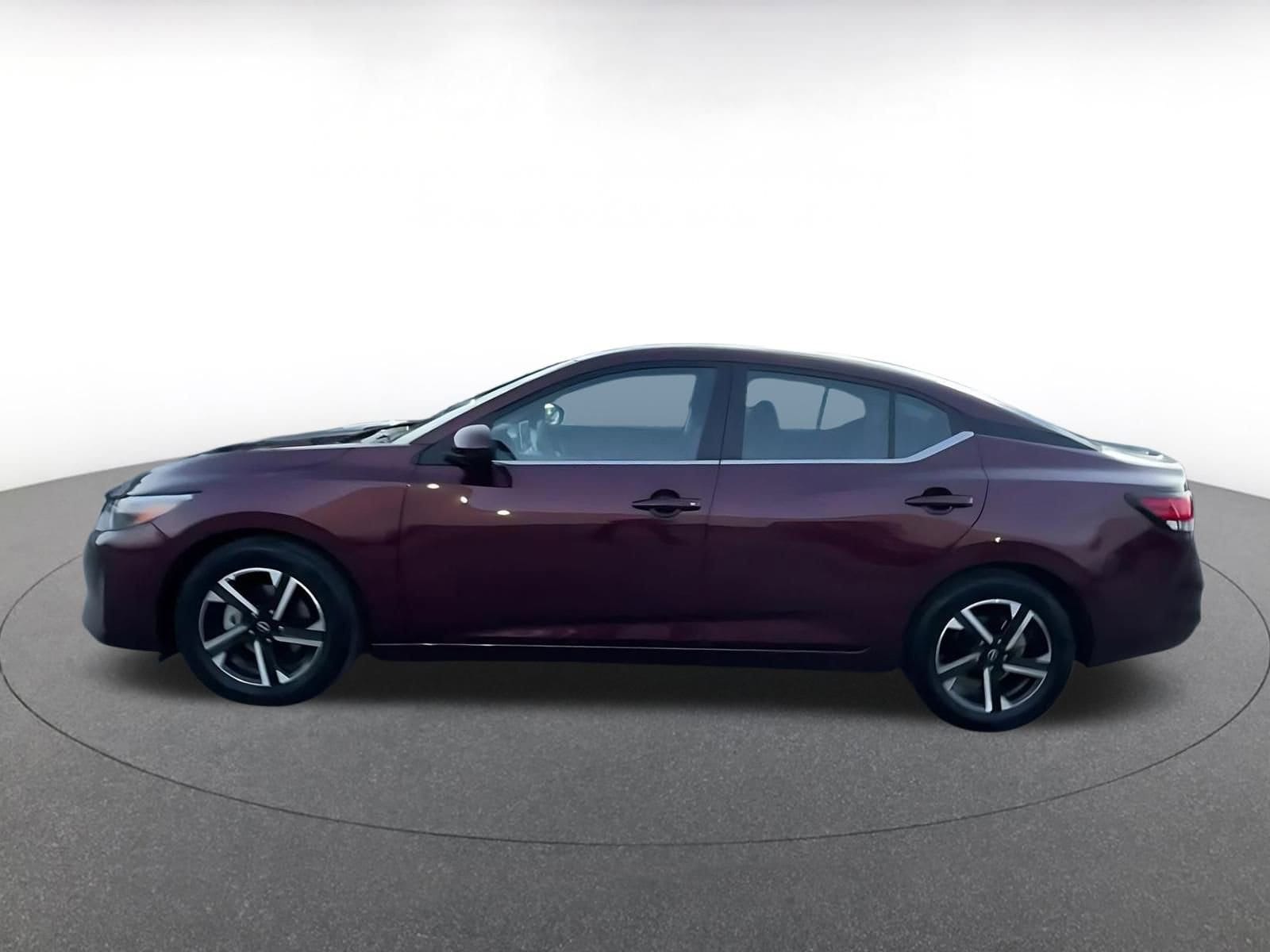 Thumbnail: 2025 Nissan Sentra - 8