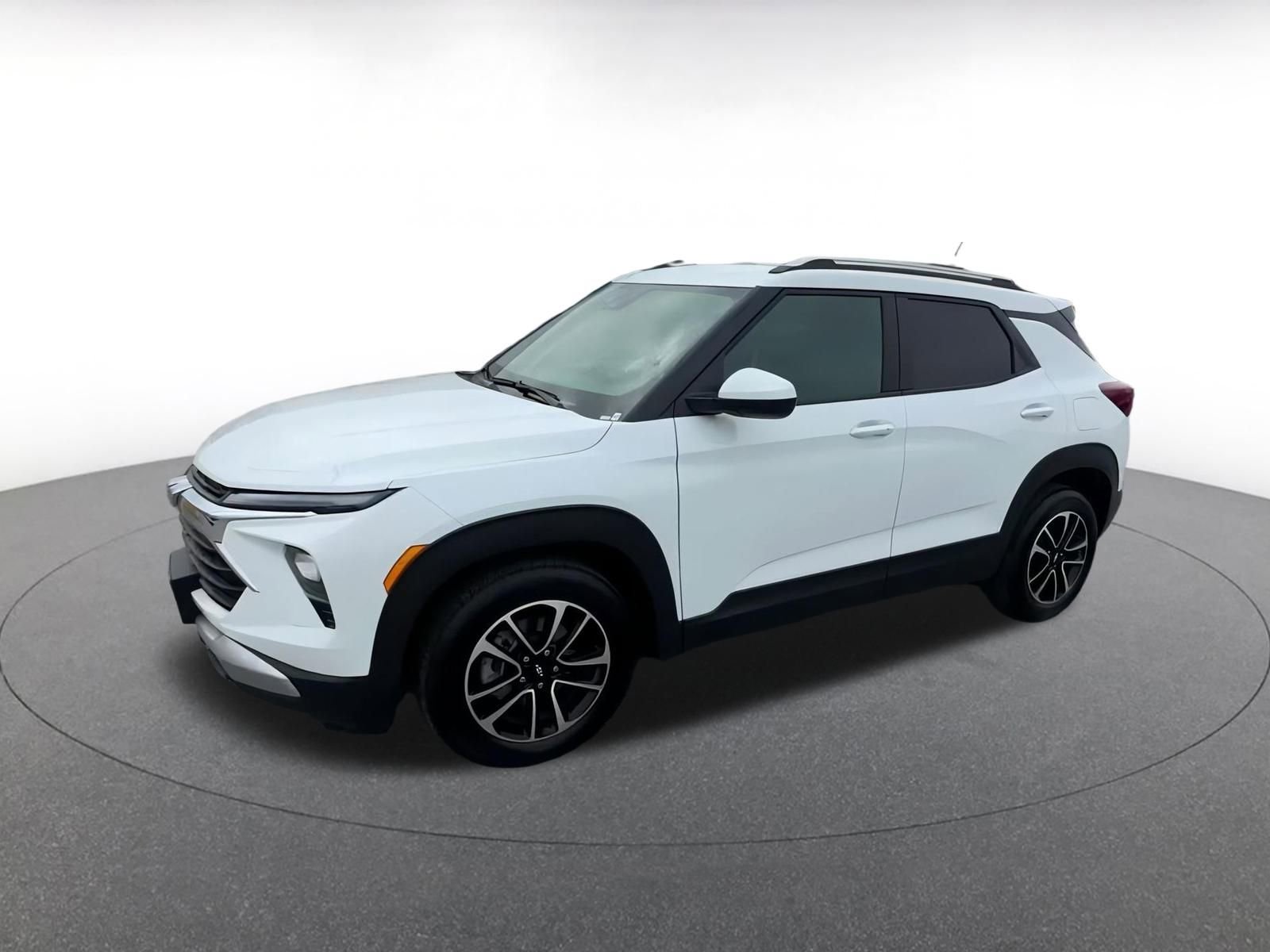 Thumbnail: 2025 Chevrolet TrailBlazer - 8