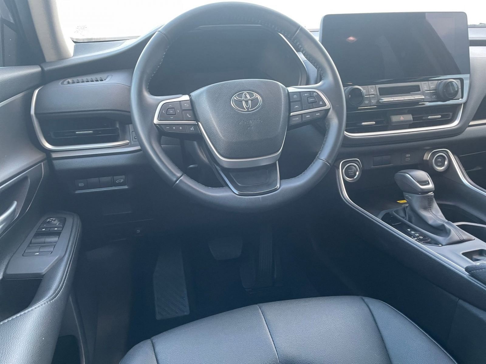 Thumbnail: 2025 Toyota Grand Highlander - 35