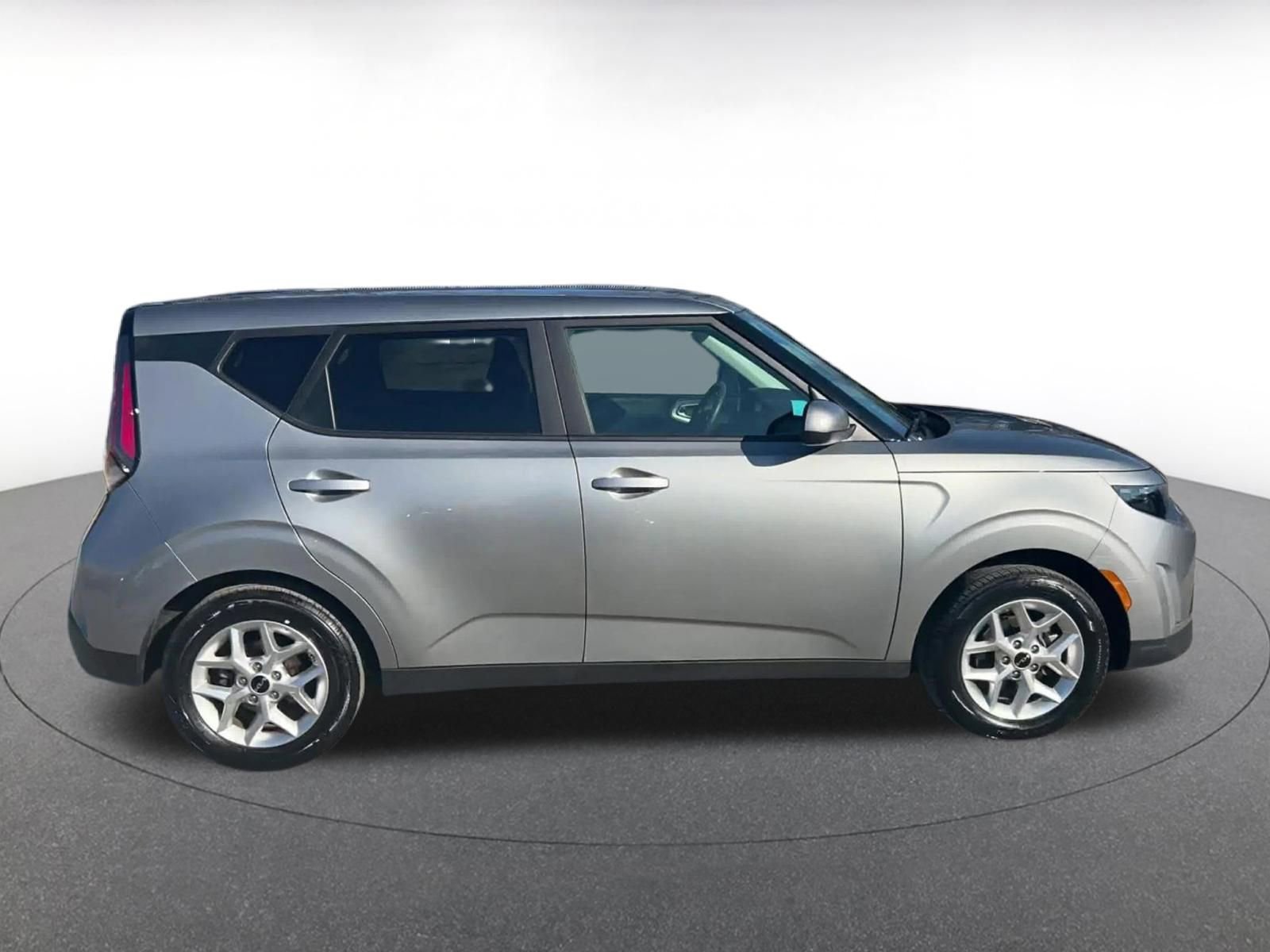 Thumbnail: 2025 Kia Soul - 16