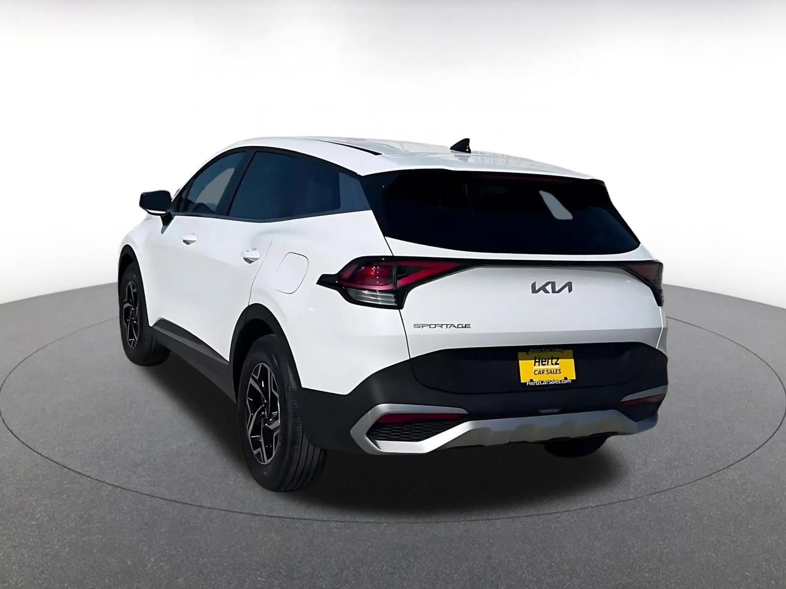 Thumbnail: 2025 Kia Sportage - 11
