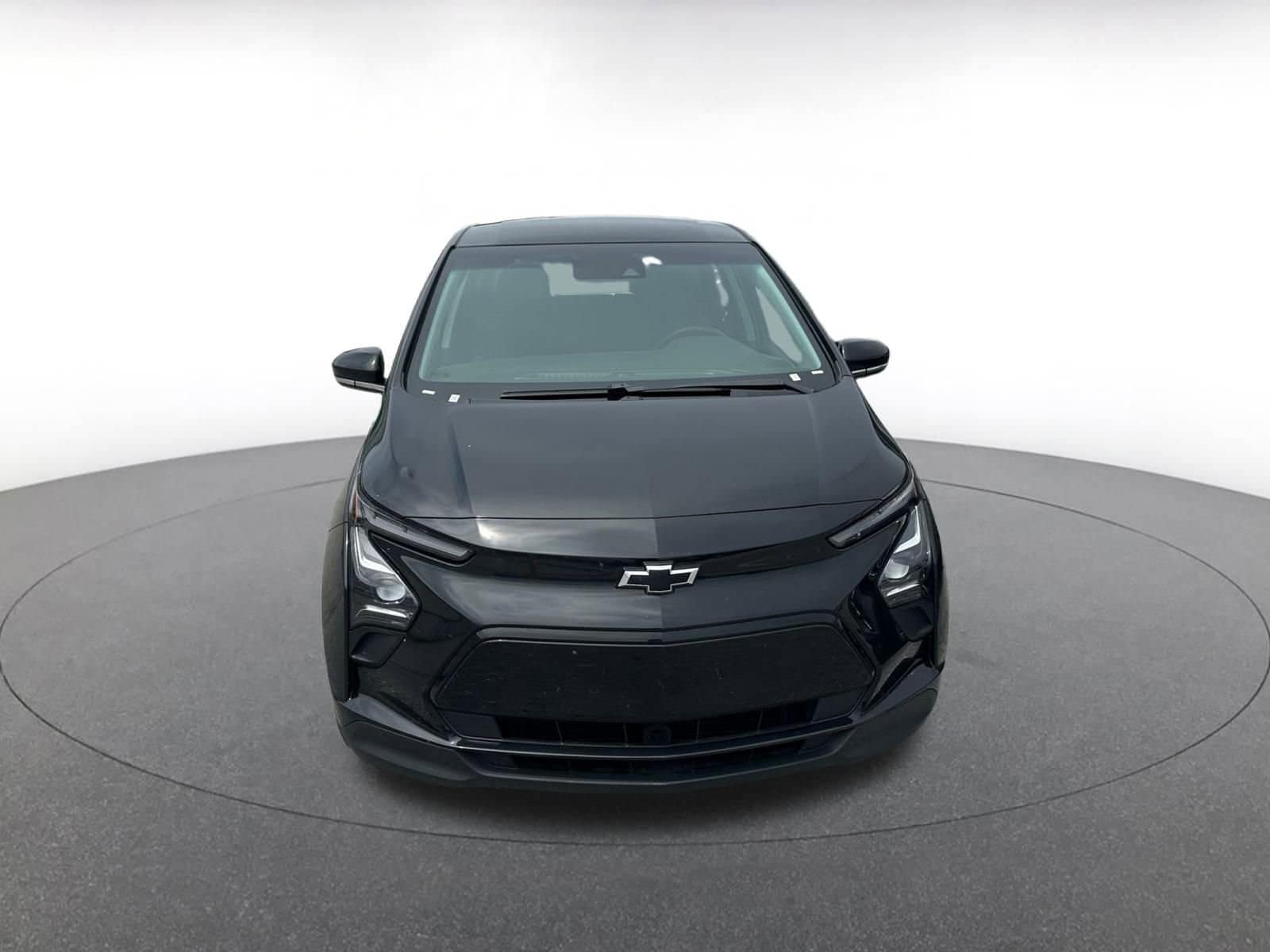 Thumbnail: 2023 Chevrolet Bolt EV - 2