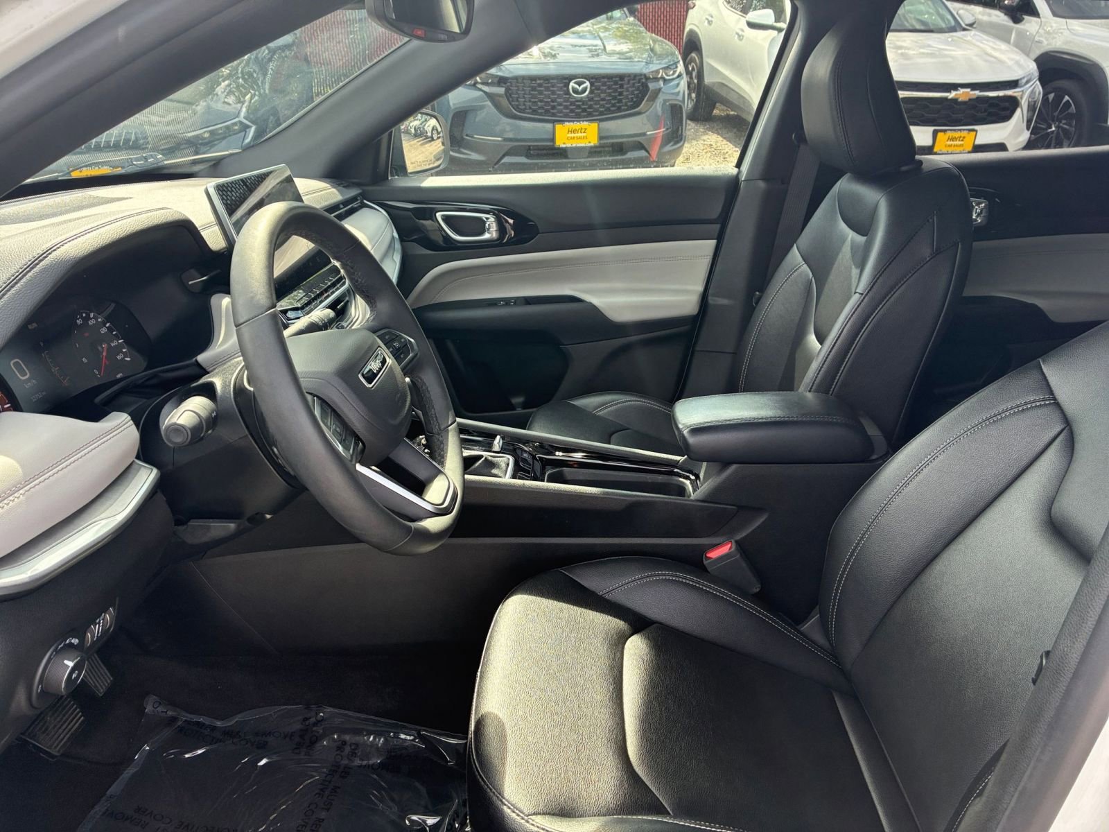 Thumbnail: 2025 Jeep Compass - 22