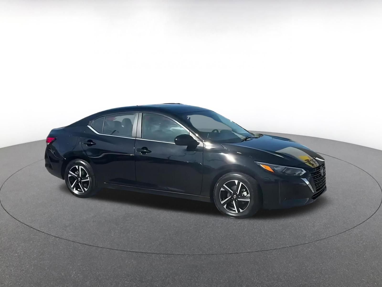 Thumbnail: 2025 Nissan Sentra - 2