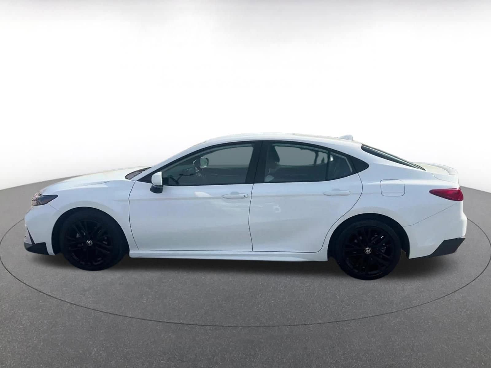 Thumbnail: 2025 Toyota Camry - 8
