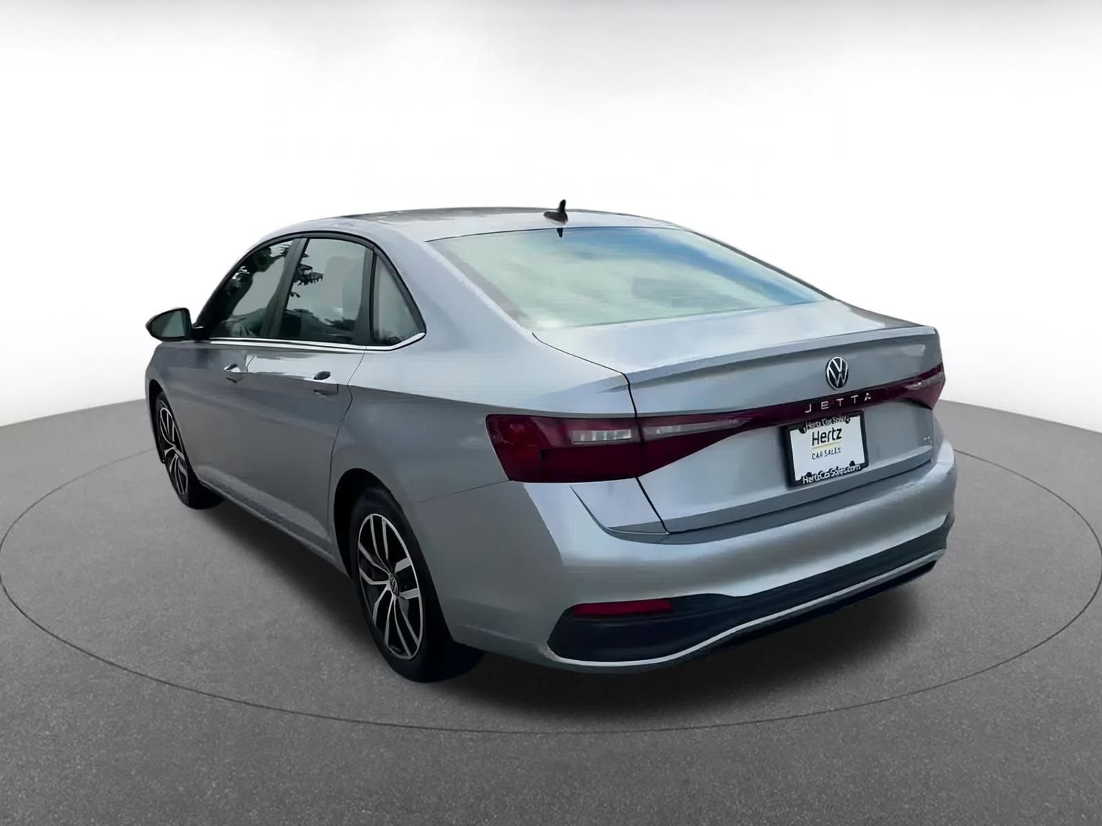 Thumbnail: 2025 Volkswagen Jetta - 11