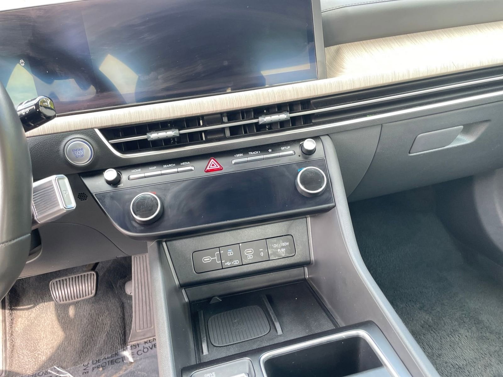 Thumbnail: 2024 Hyundai Sonata - 16