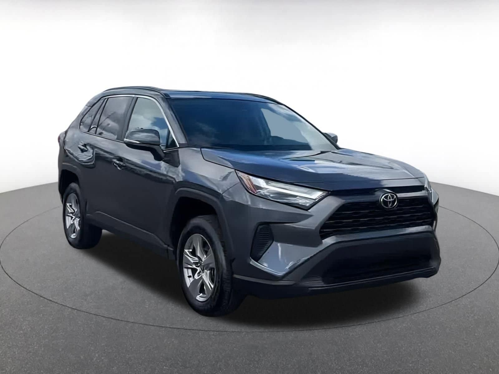 Thumbnail: 2025 Toyota RAV4 - 3