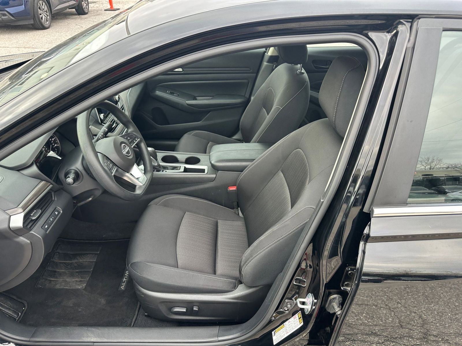 Thumbnail: 2025 Nissan Altima - 24