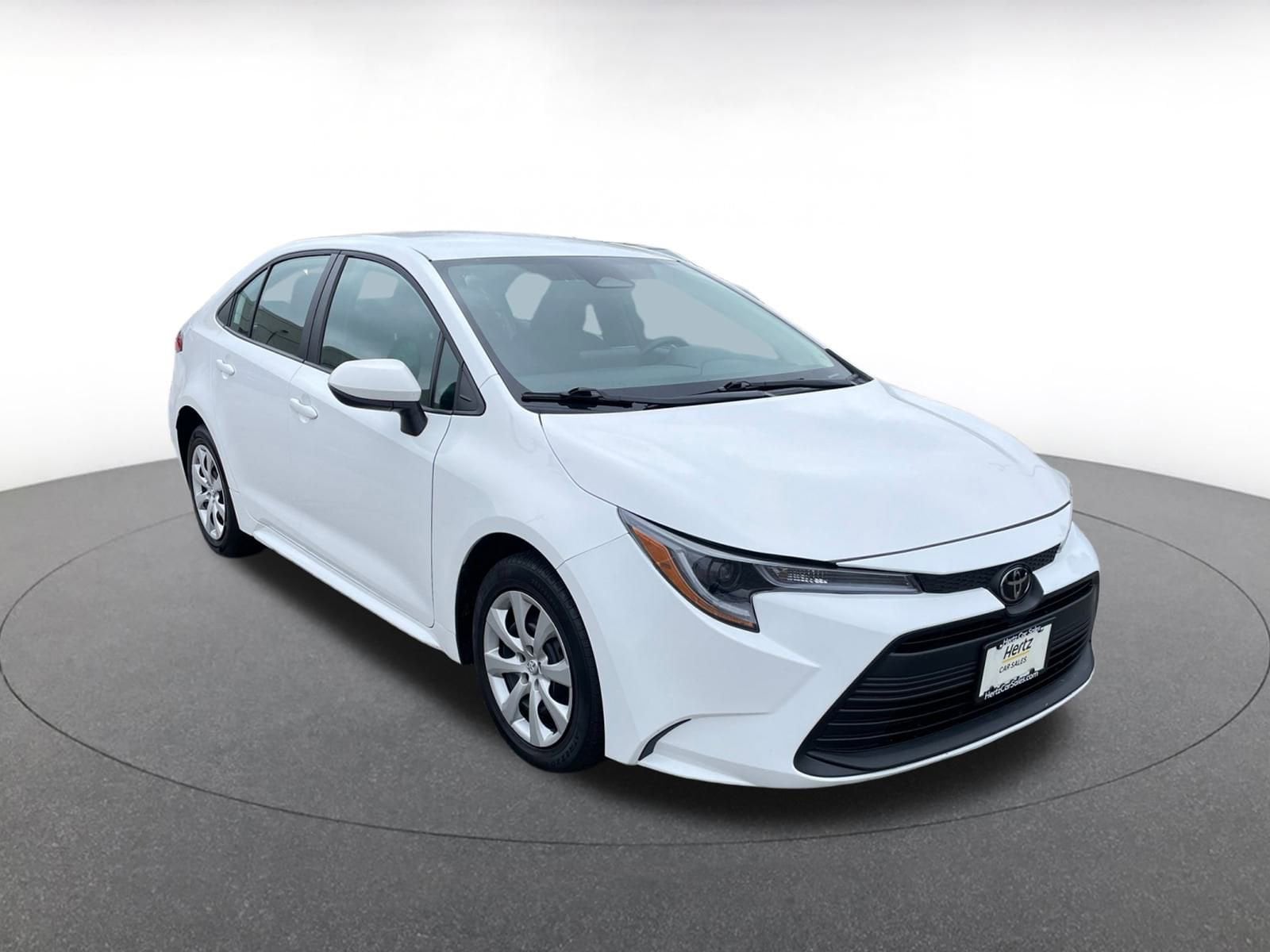 Thumbnail: 2024 Toyota Corolla - 1