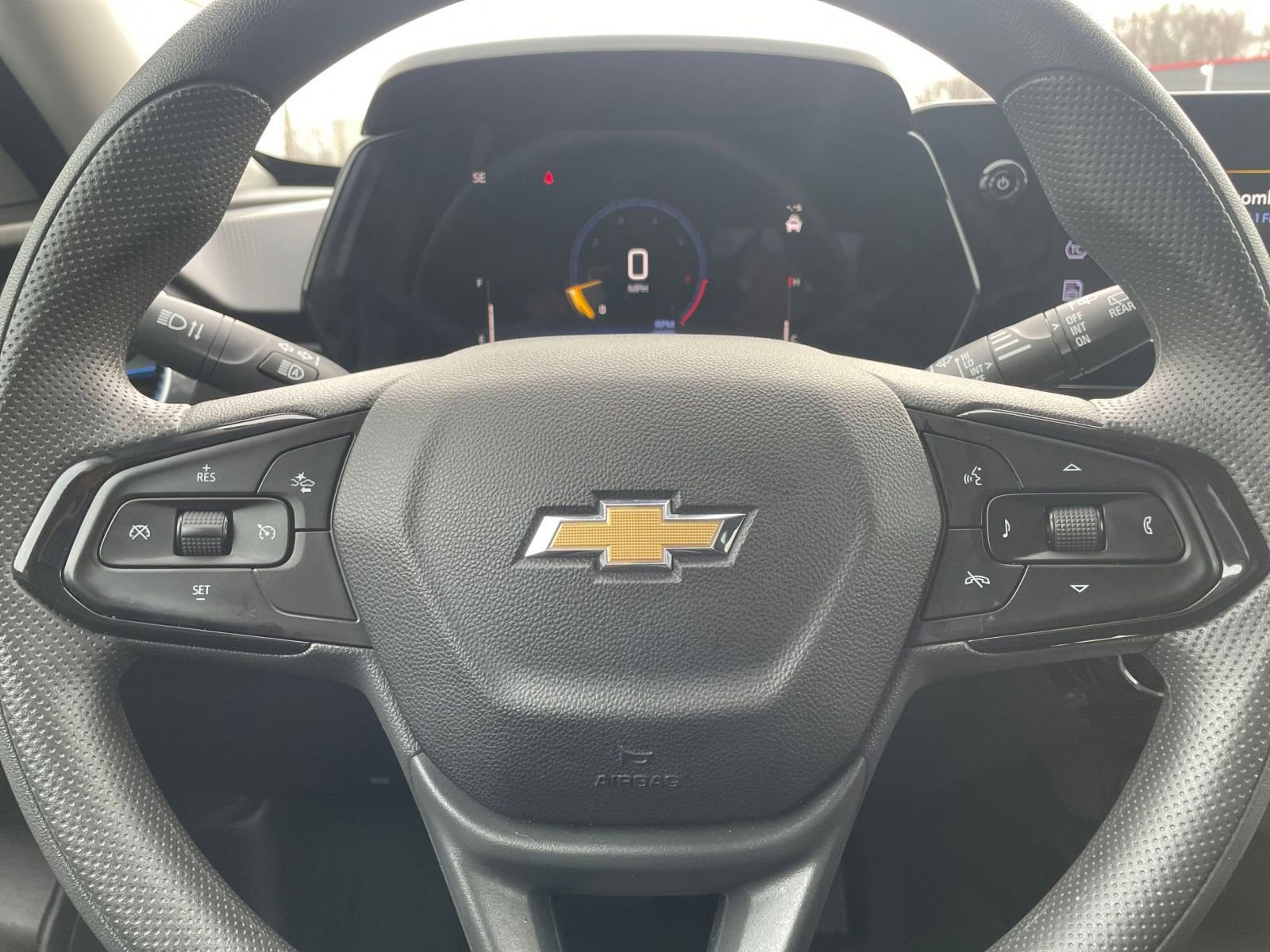 Thumbnail: 2025 Chevrolet Trax - 25