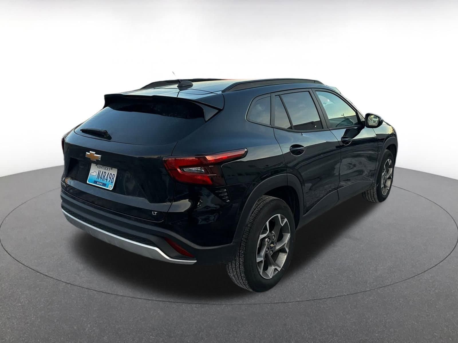 Thumbnail: 2025 Chevrolet Trax - 6