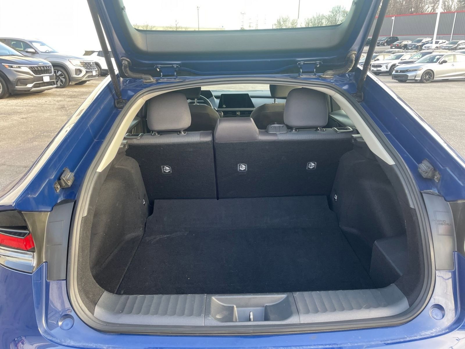 Thumbnail: 2025 Toyota Prius - 30