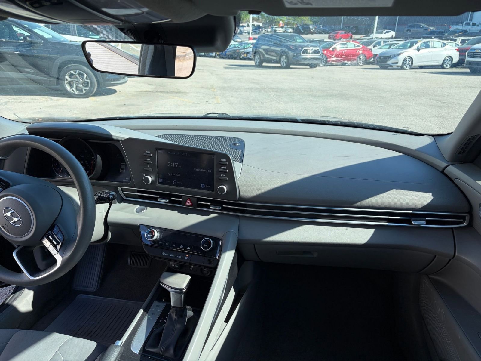 Thumbnail: 2023 Hyundai Elantra - 34