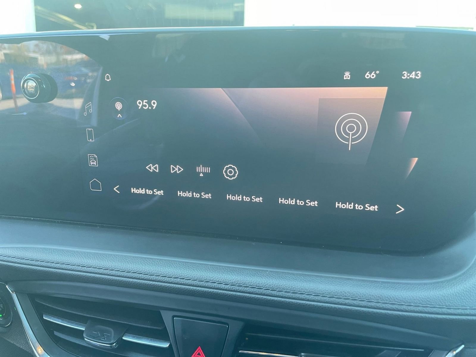 Thumbnail: 2025 Buick Encore GX - 21