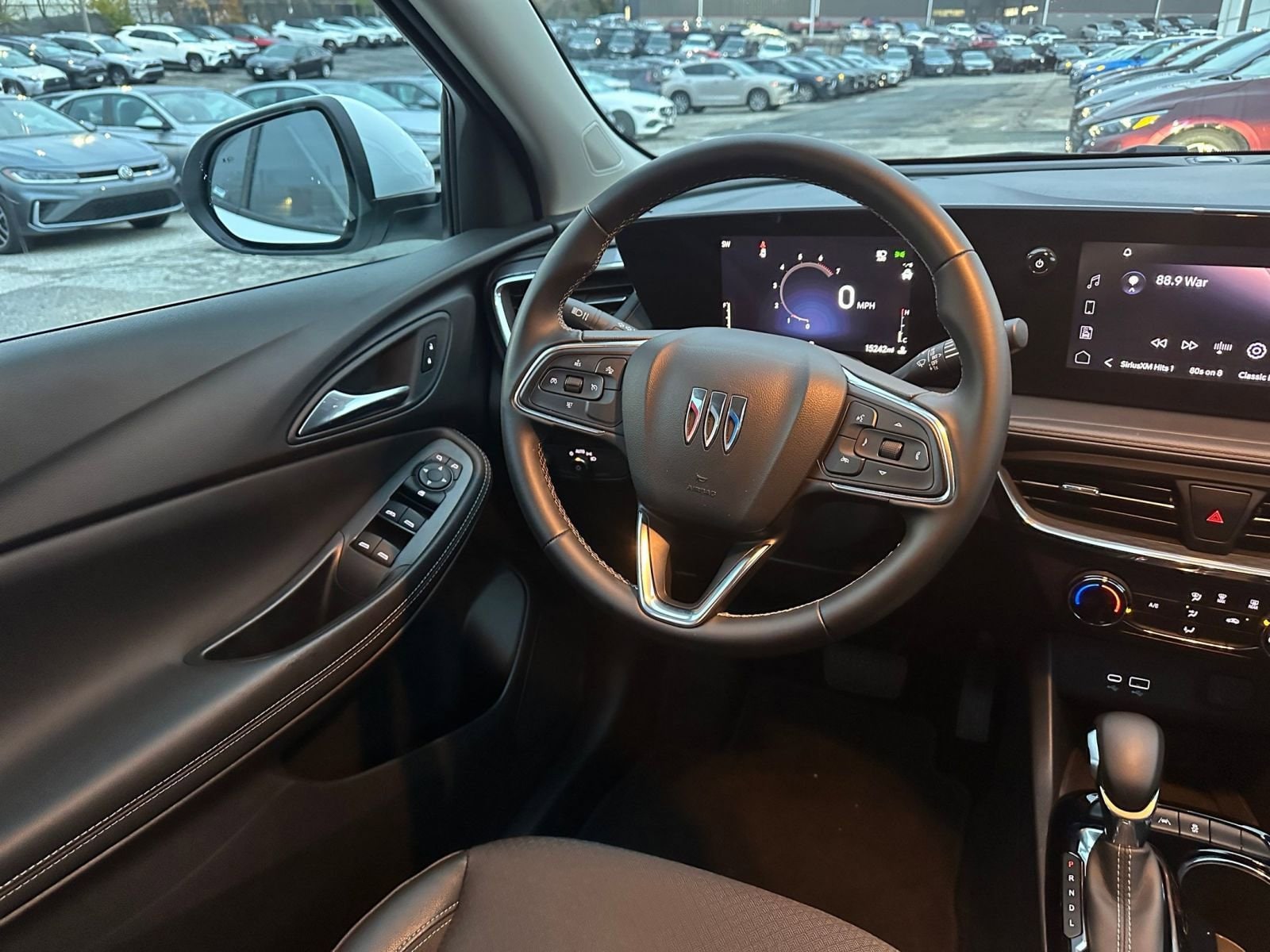 Thumbnail: 2025 Buick Encore GX - 32