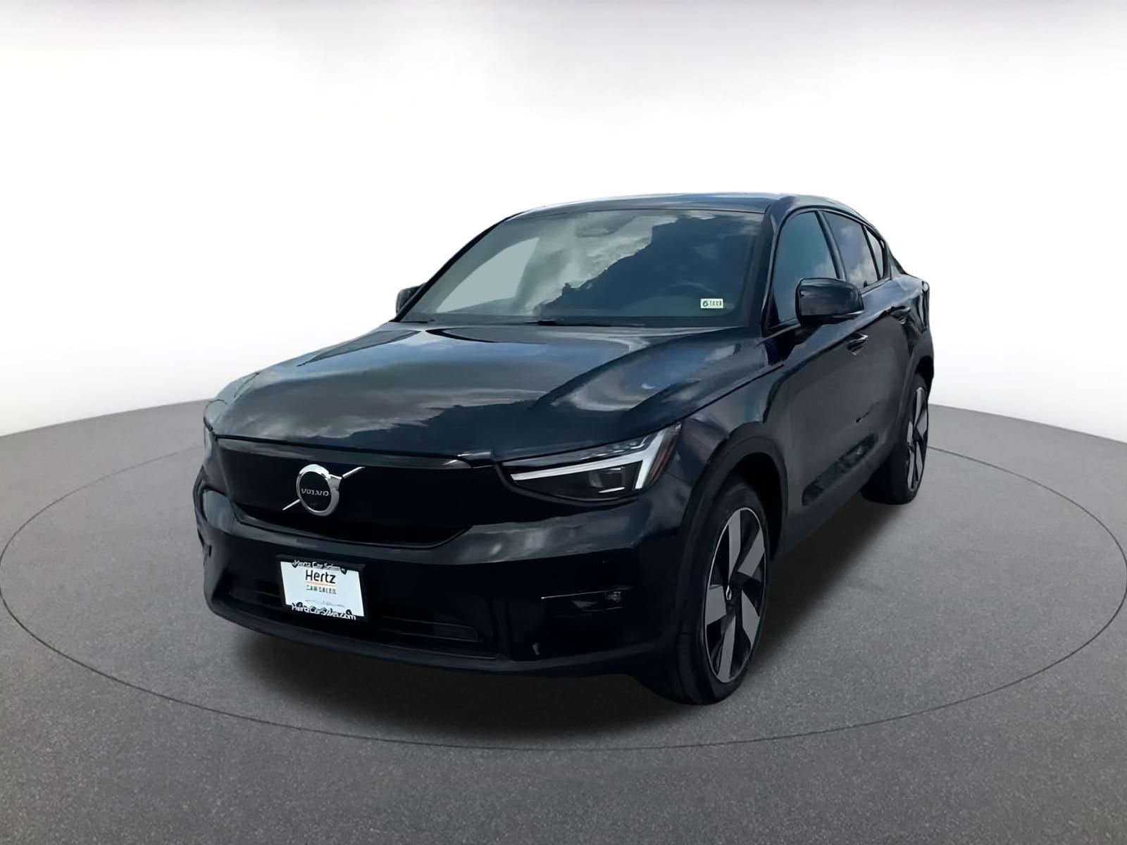 Thumbnail: 2023 Volvo C40 - 7