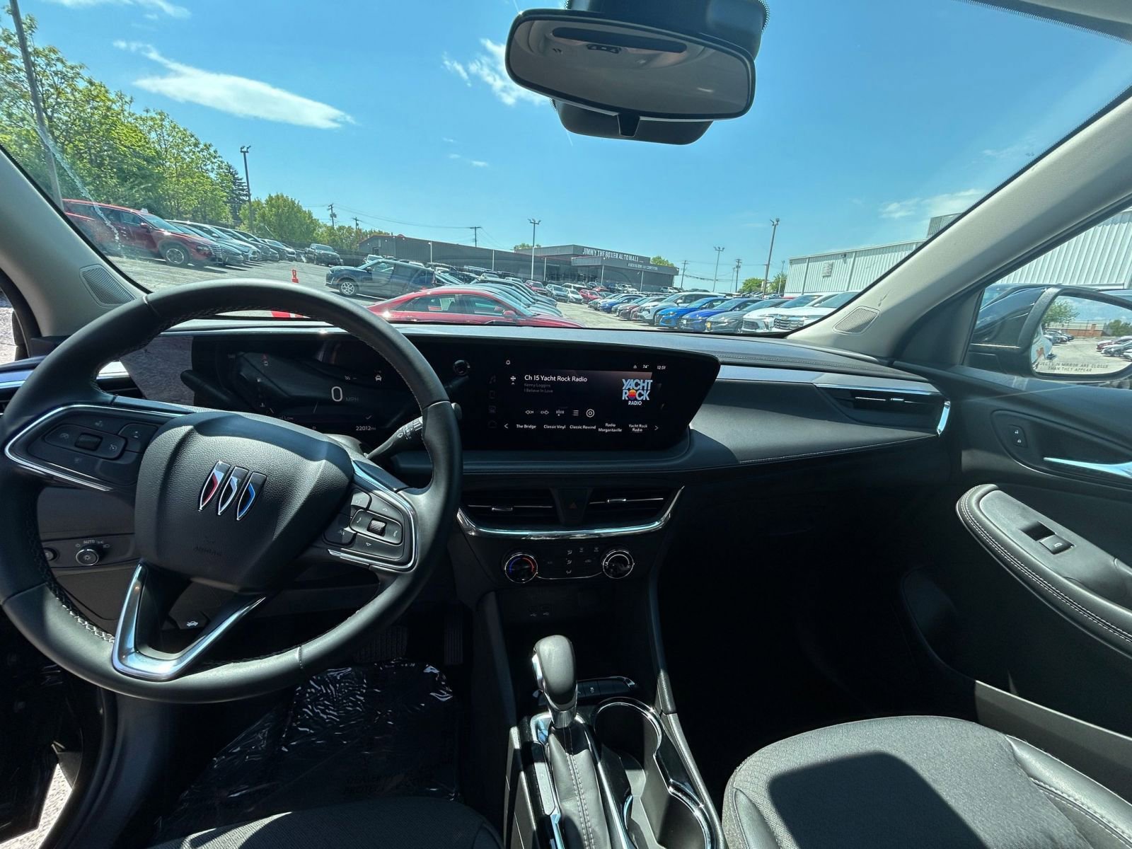 Thumbnail: 2025 Buick Encore GX - 28