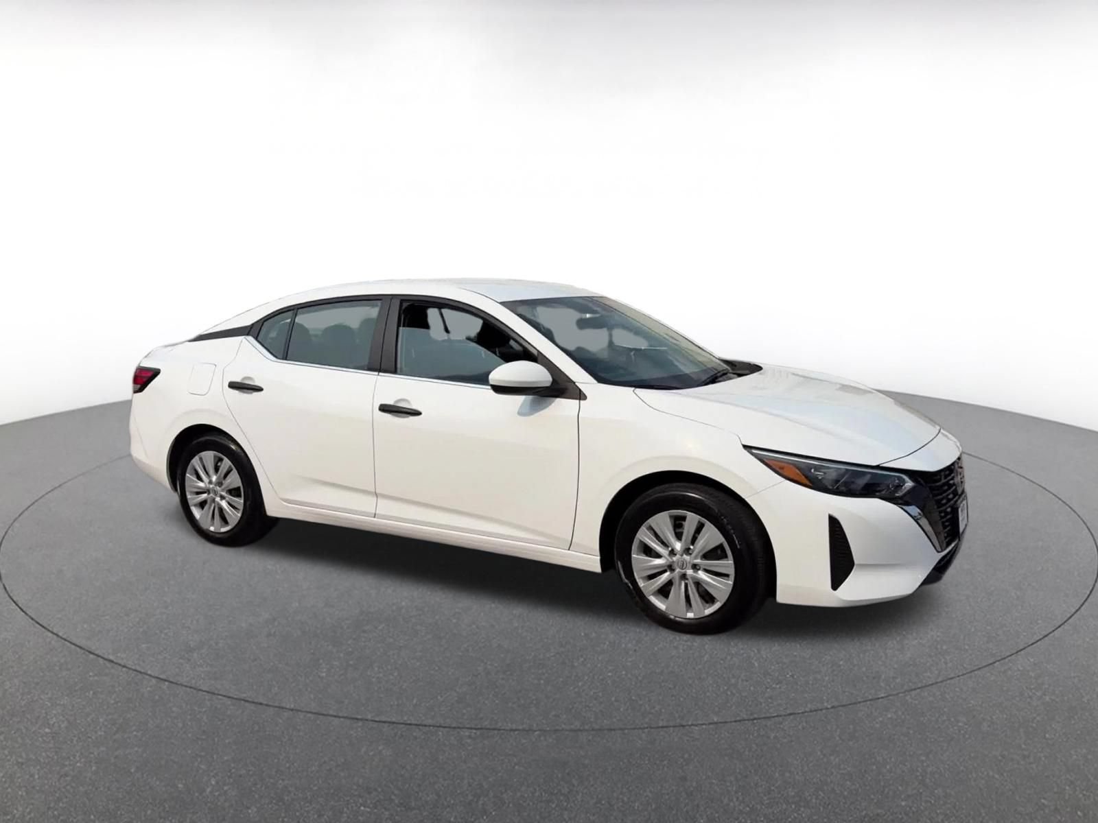Thumbnail: 2025 Nissan Sentra - 2