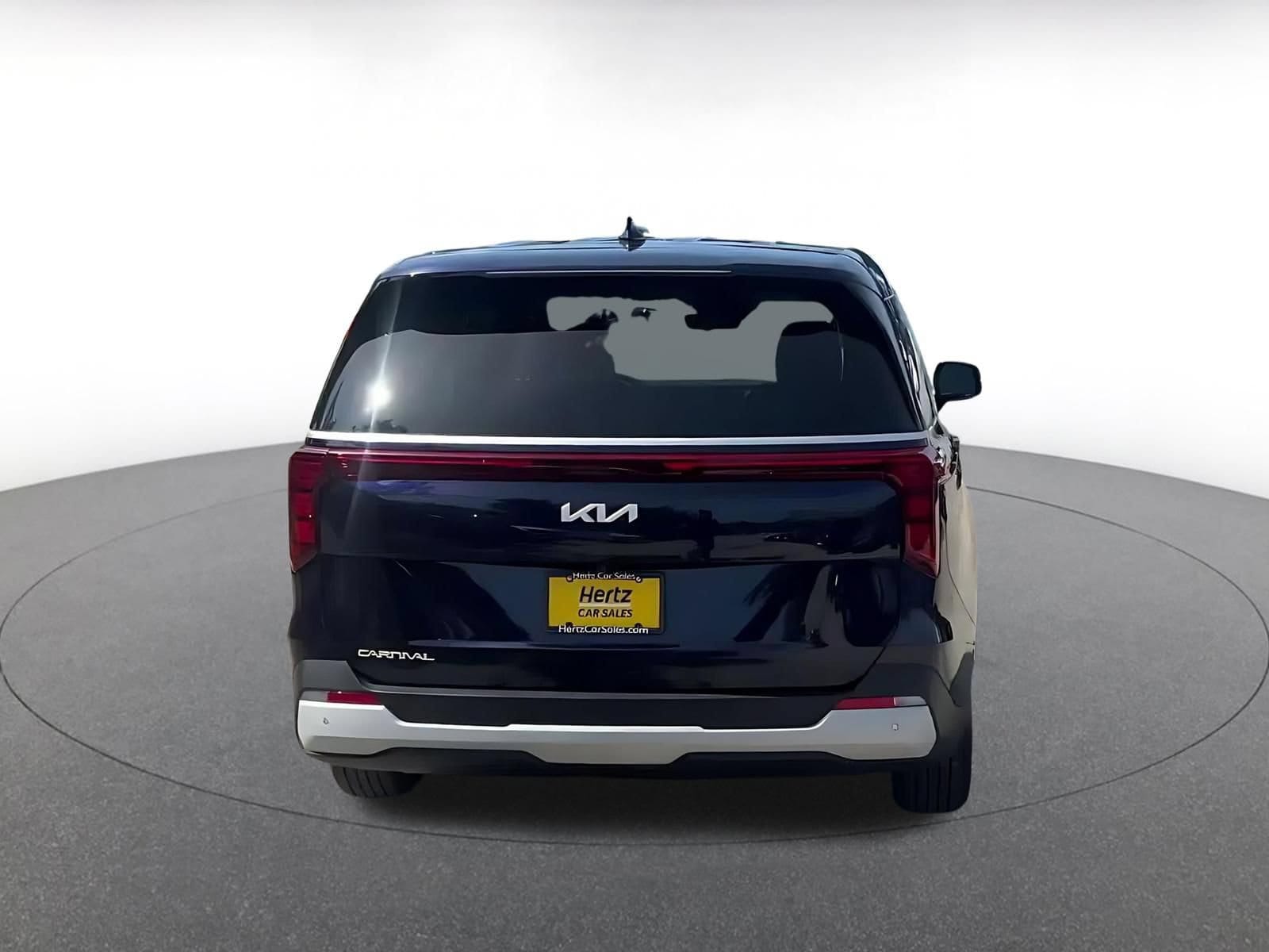 Thumbnail: 2026 Kia Carnival - 10