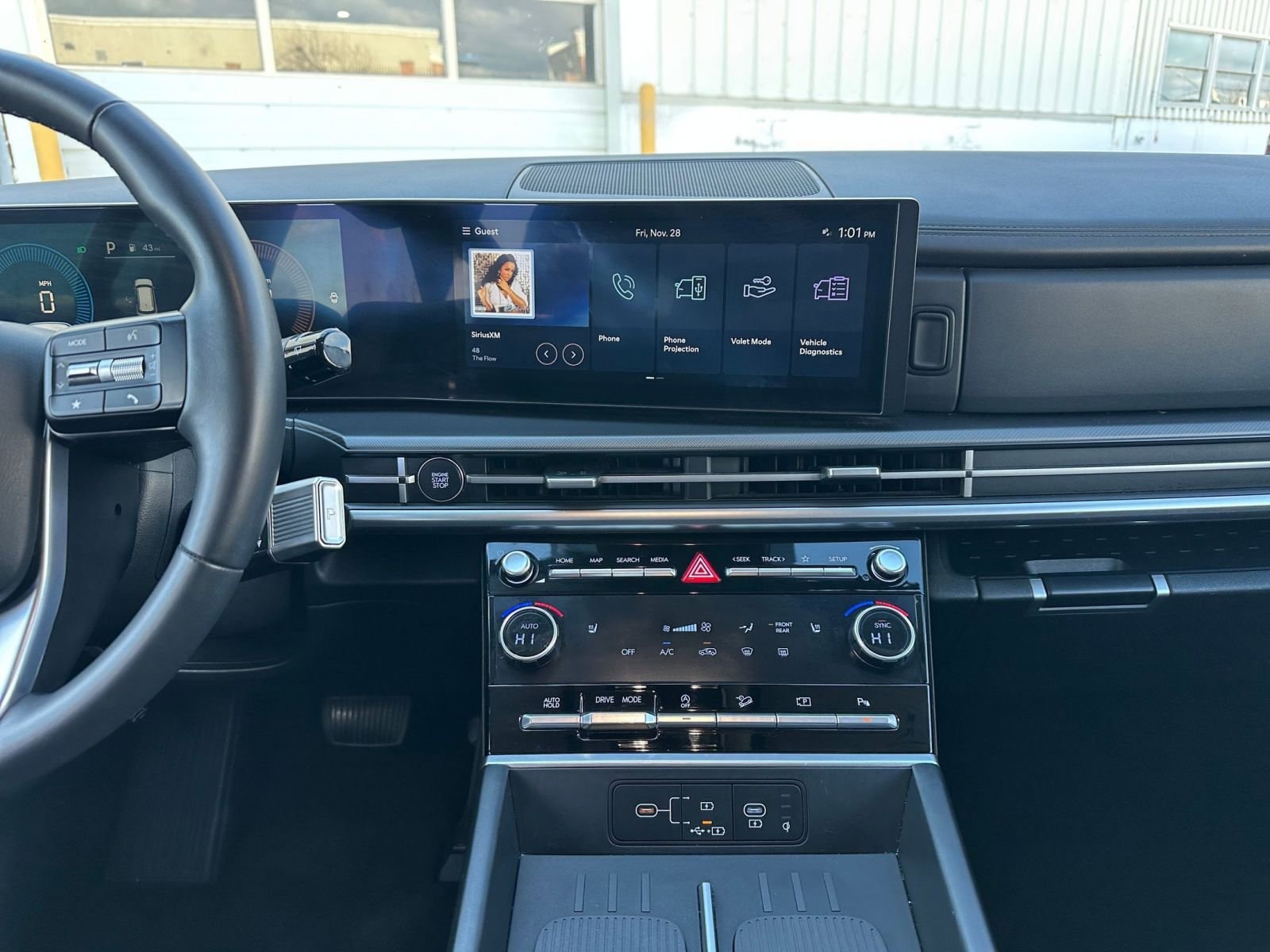 Thumbnail: 2025 Hyundai Santa Fe - 18