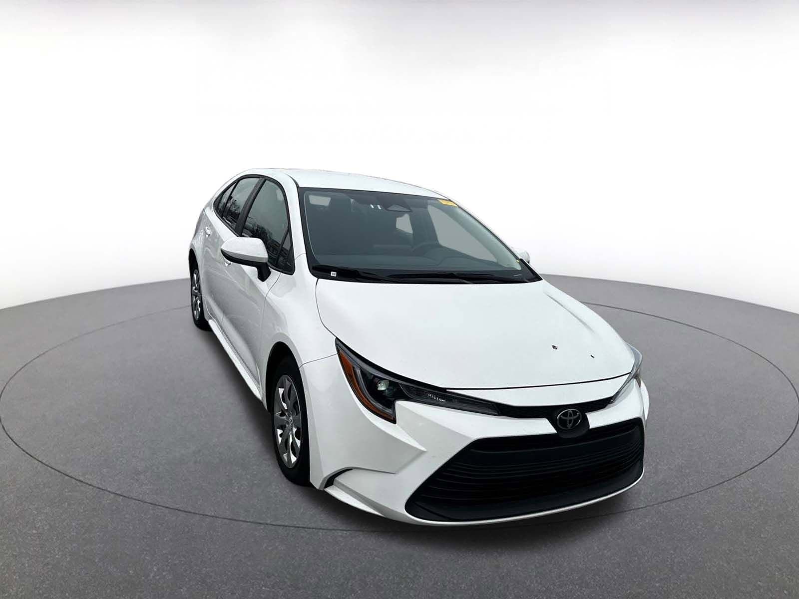 Thumbnail: 2025 Toyota Corolla - 1