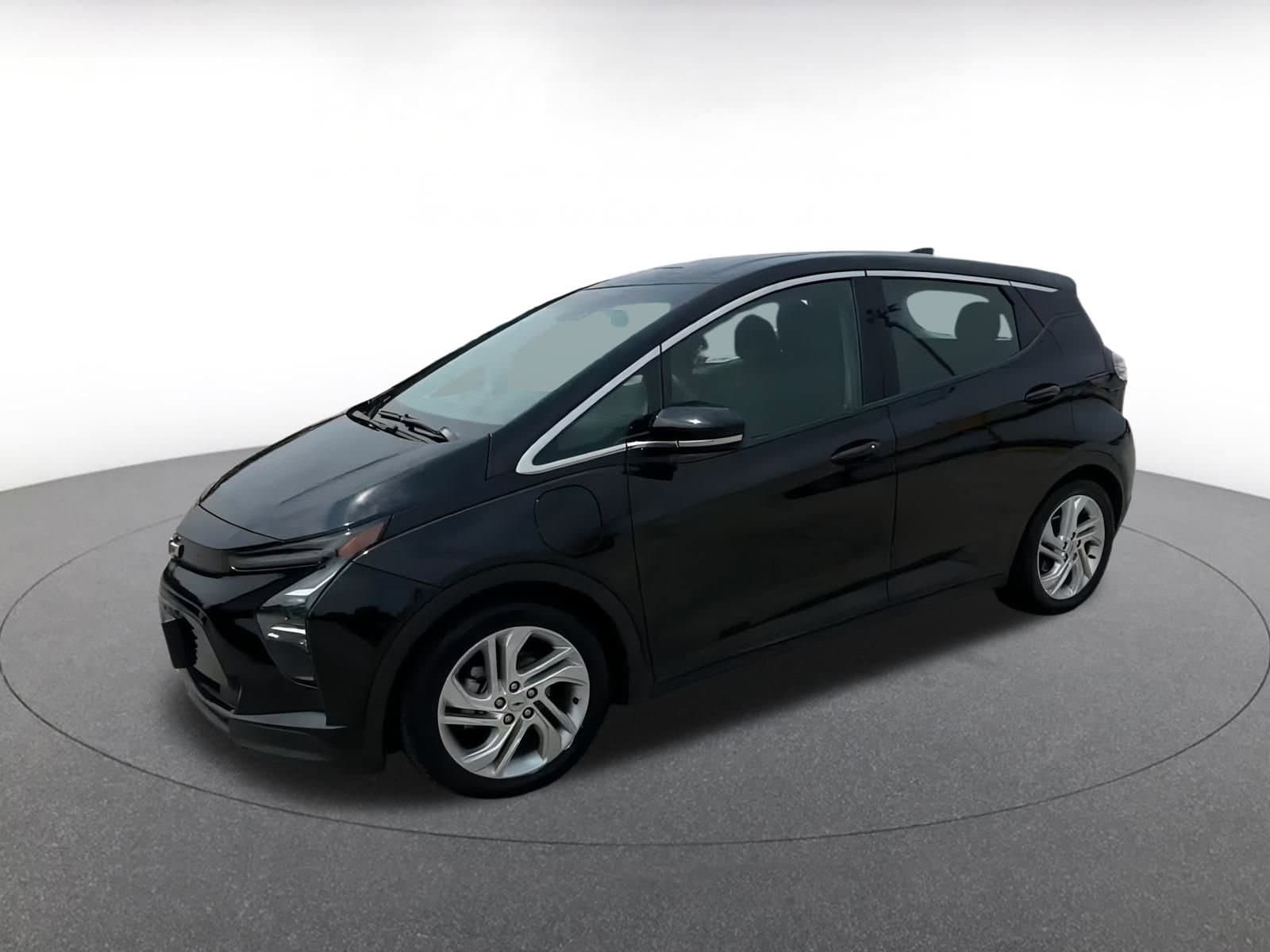 Thumbnail: 2023 Chevrolet Bolt EV - 8