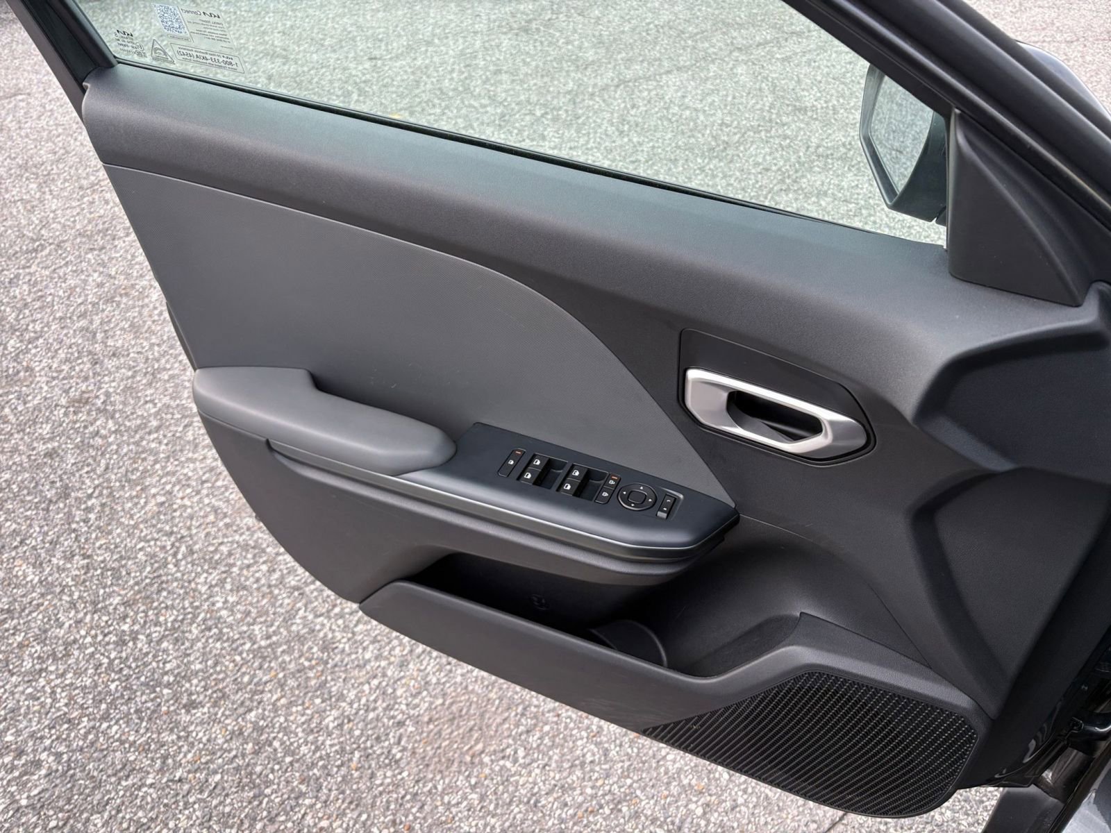 Thumbnail: 2025 Kia K4 - 18