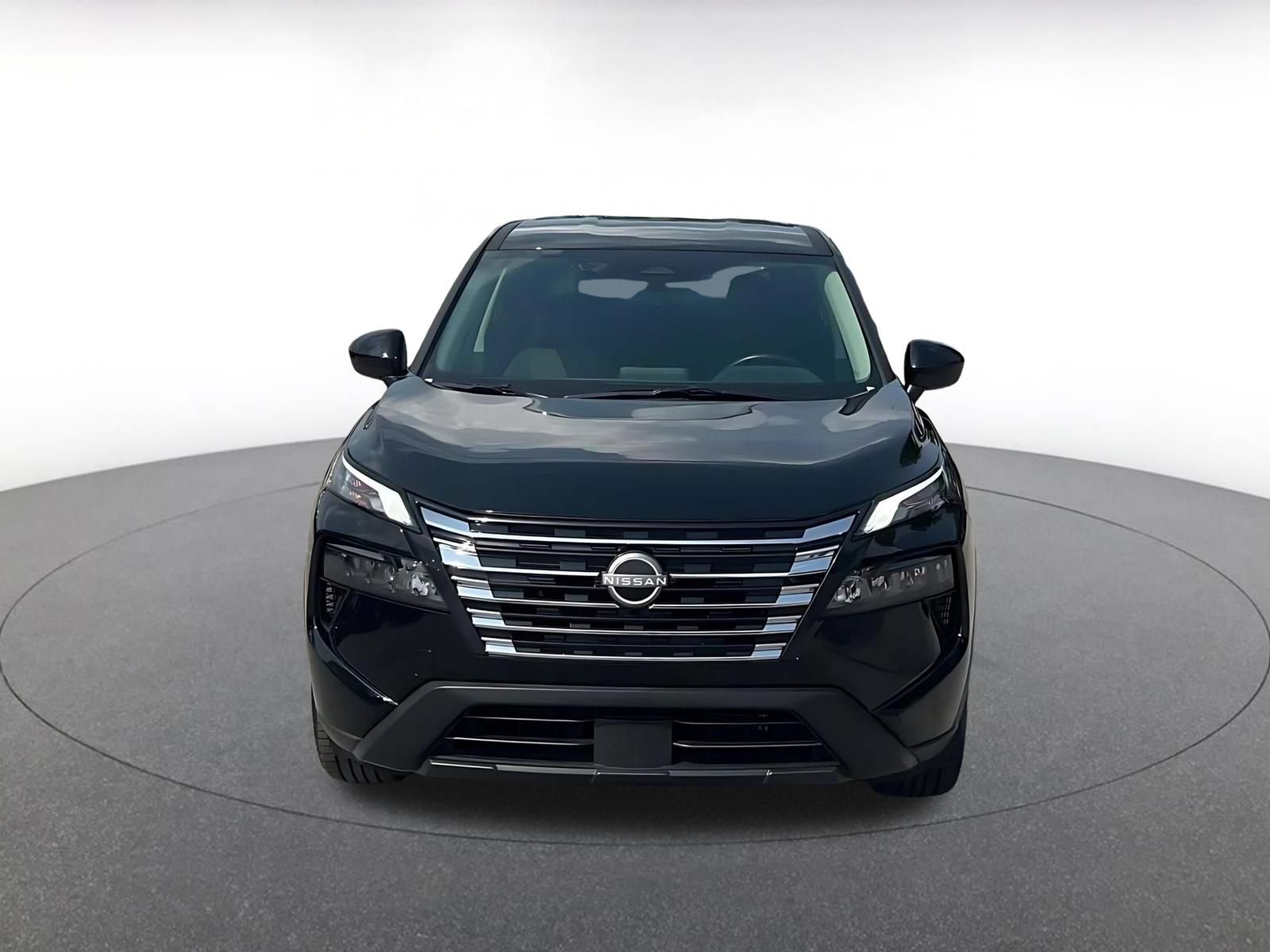 Thumbnail: 2025 Nissan Rogue - 4