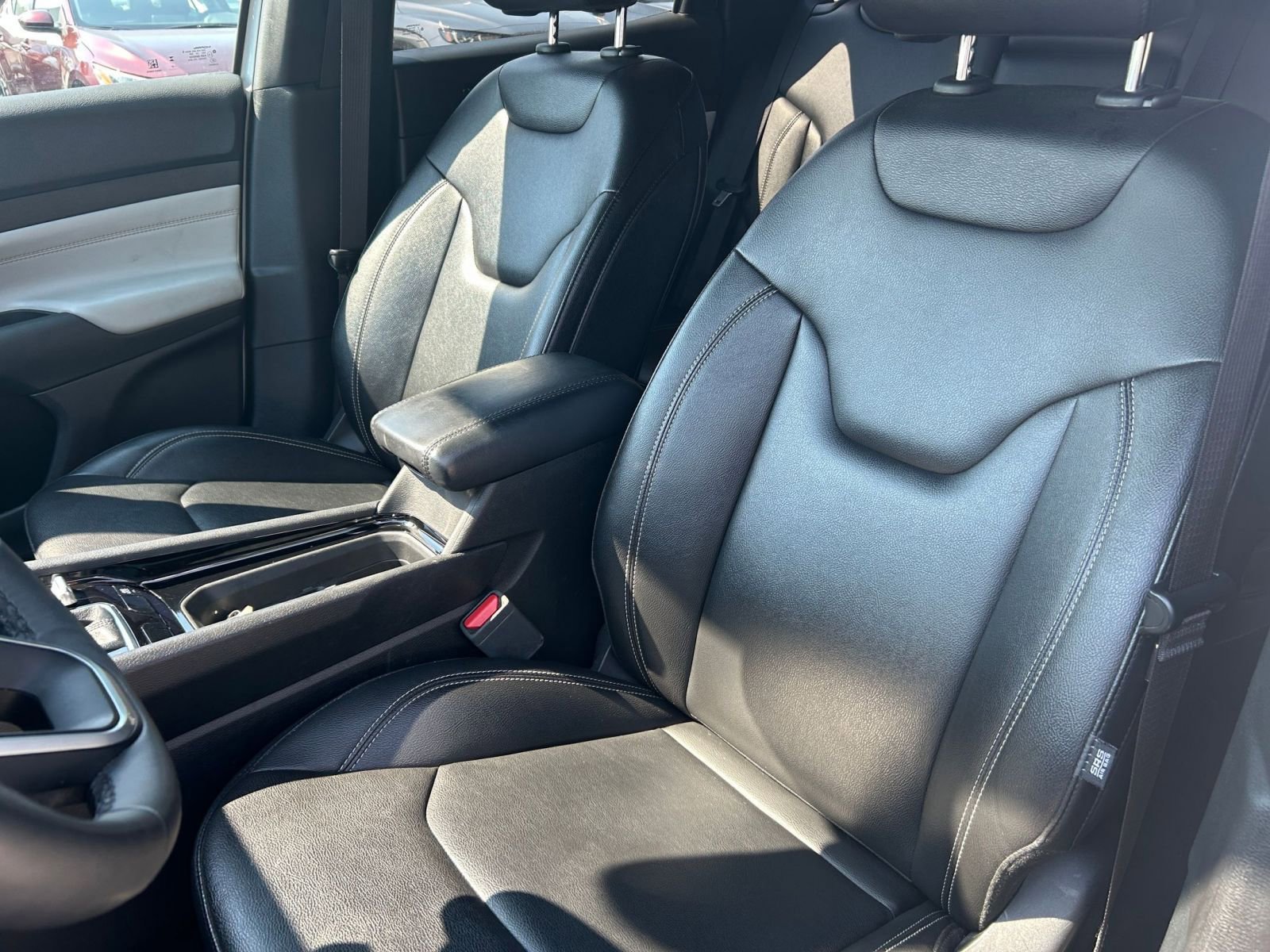 Thumbnail: 2025 Jeep Compass - 31