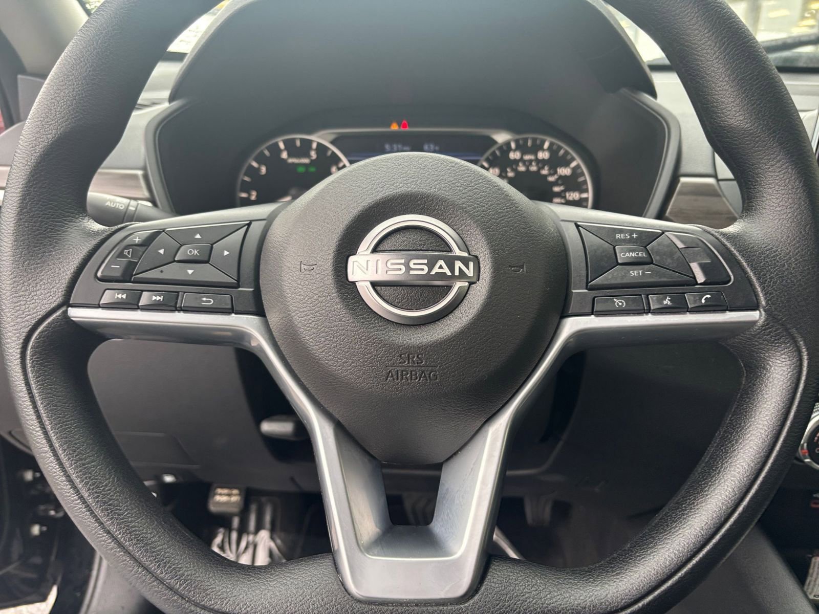 Thumbnail: 2025 Nissan Altima - 27