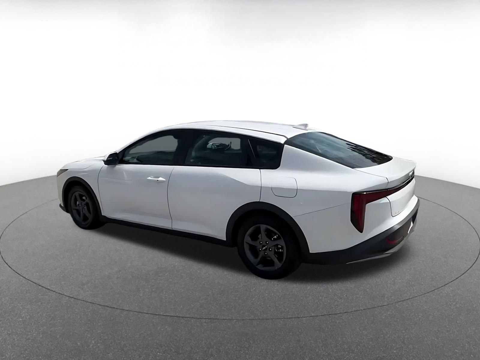 Thumbnail: 2026 Kia K4 - 9