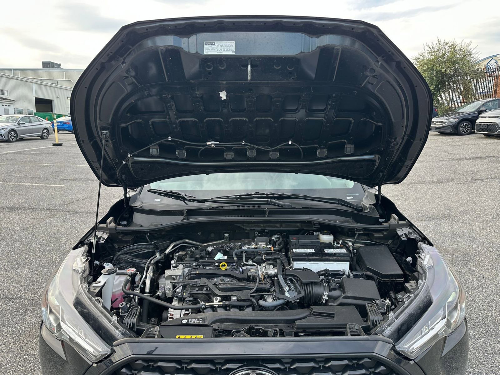 Thumbnail: 2025 Toyota Corolla Cross - 31