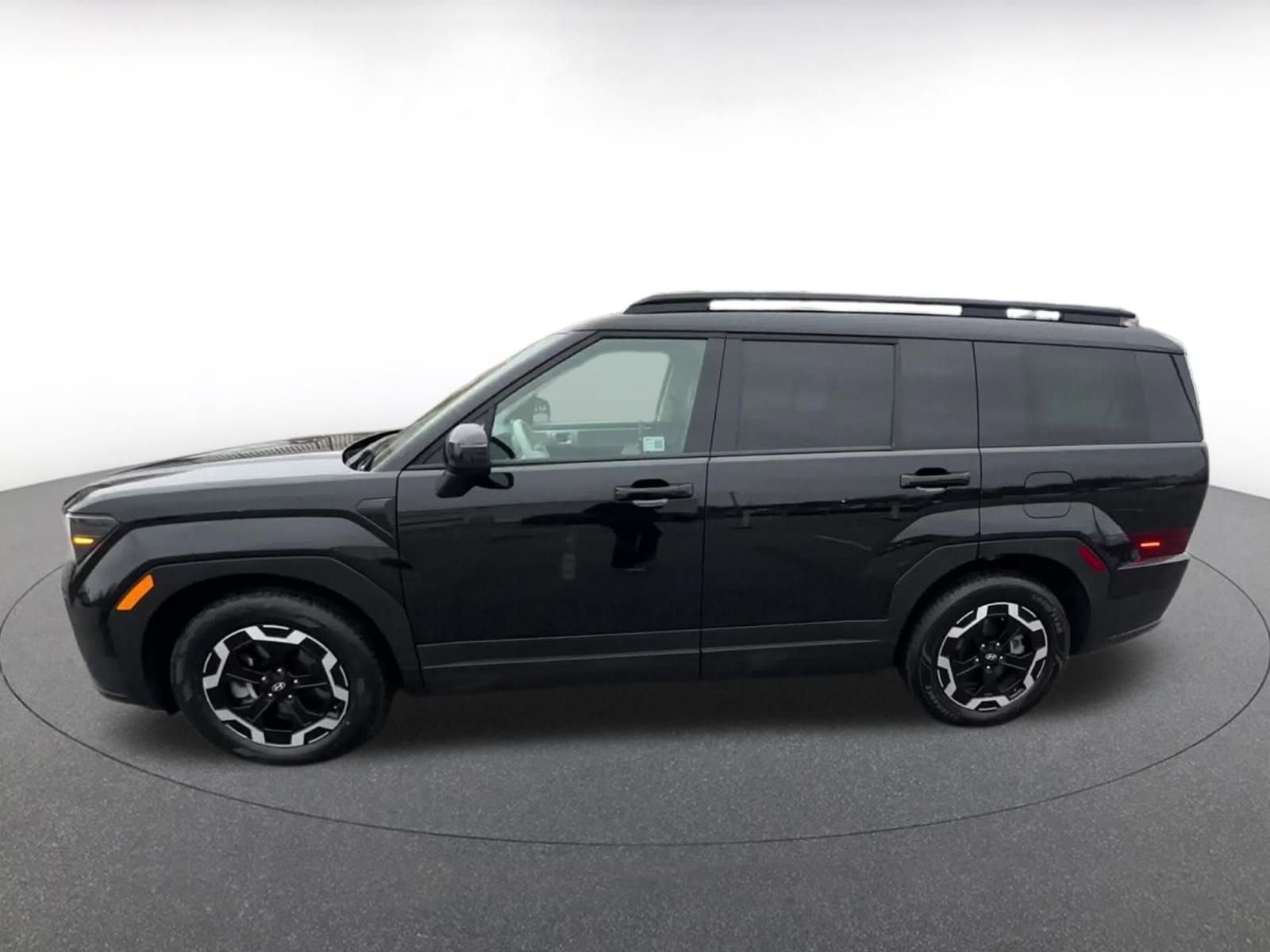 Thumbnail: 2025 Hyundai Santa Fe - 9