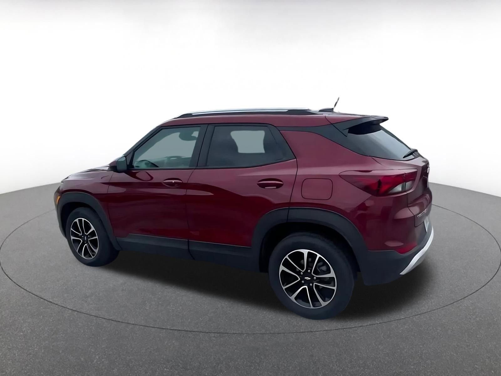 Thumbnail: 2025 Chevrolet TrailBlazer - 10