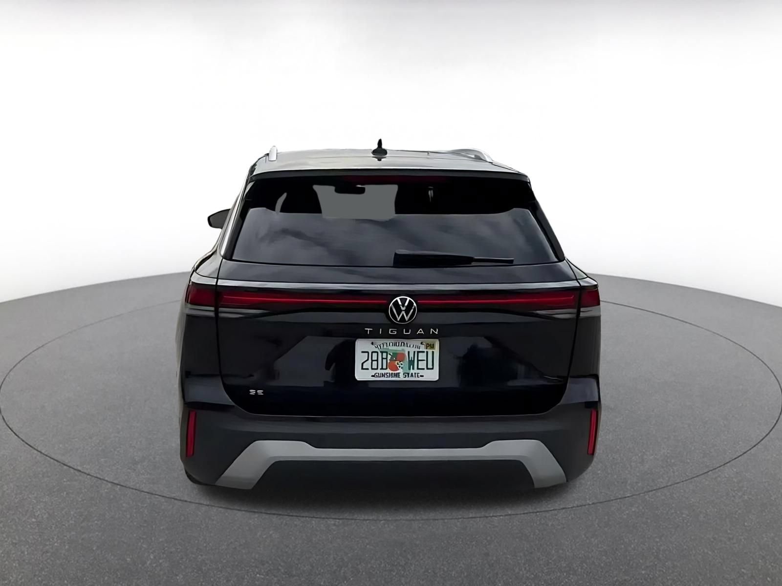 Thumbnail: 2026 Volkswagen Tiguan - 12