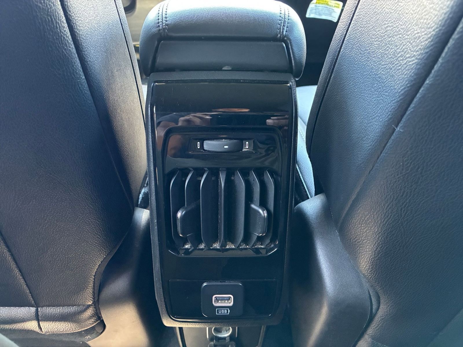 Thumbnail: 2025 Jeep Compass - 23