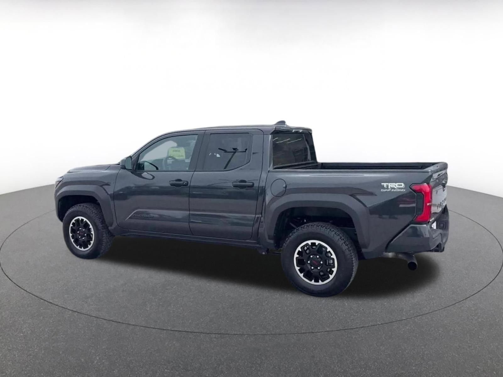 Thumbnail: 2025 Toyota Tacoma - 10