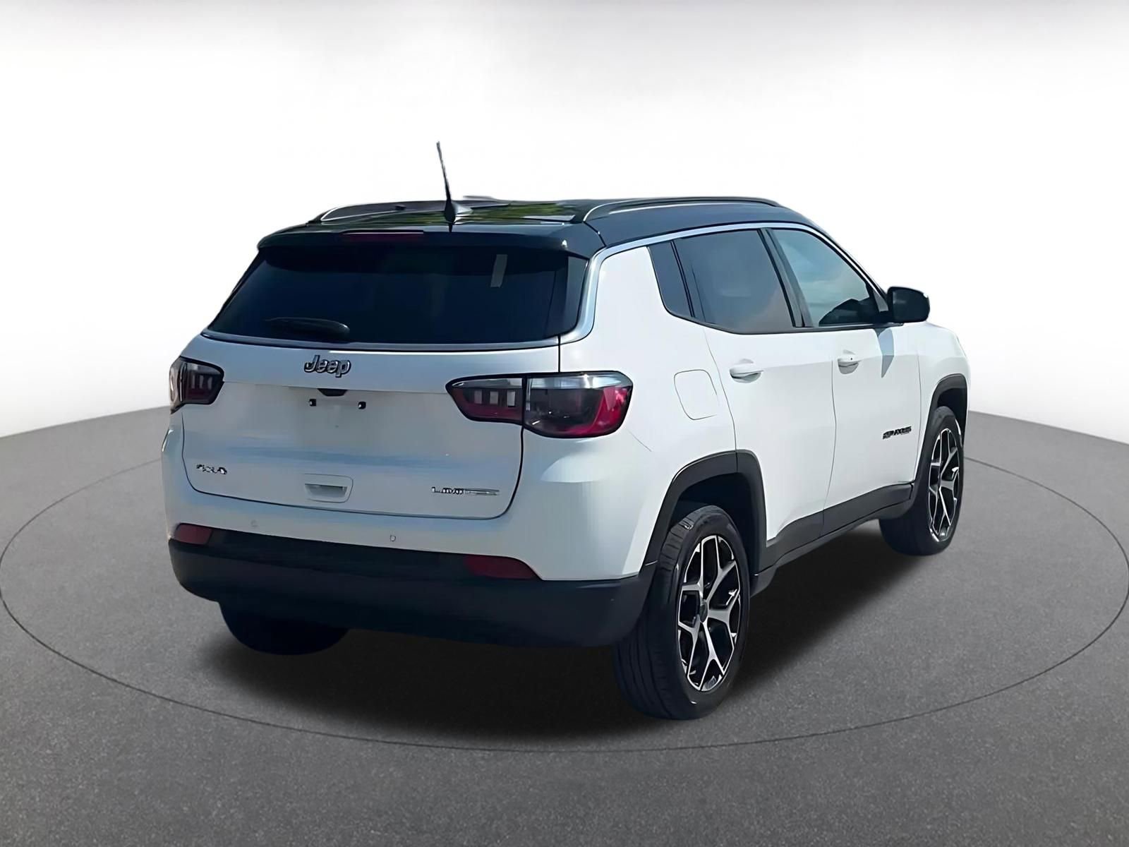Thumbnail: 2025 Jeep Compass - 14