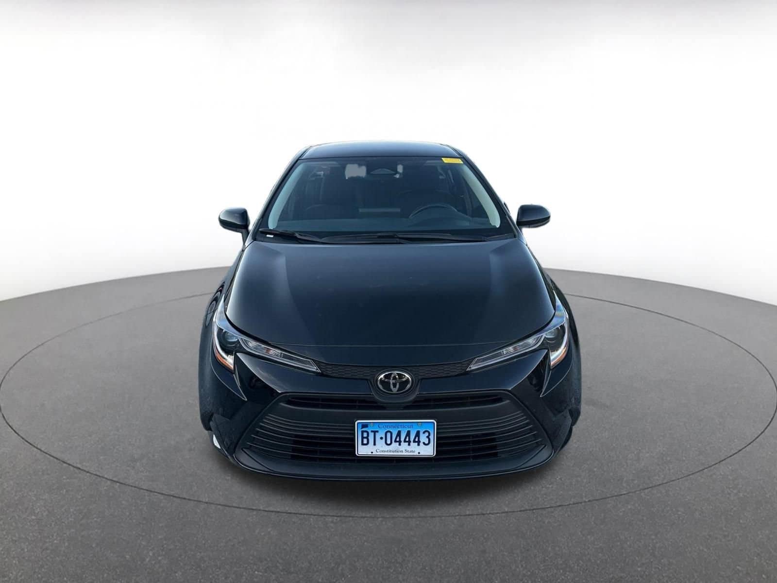 Thumbnail: 2025 Toyota Corolla - 2