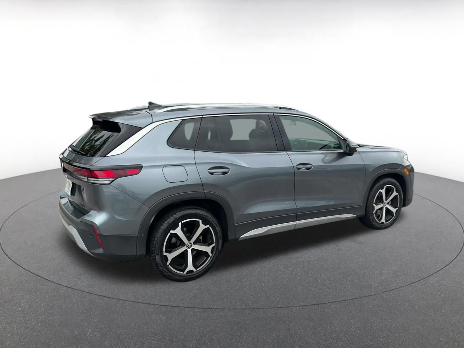 Thumbnail: 2026 Volkswagen Tiguan - 14