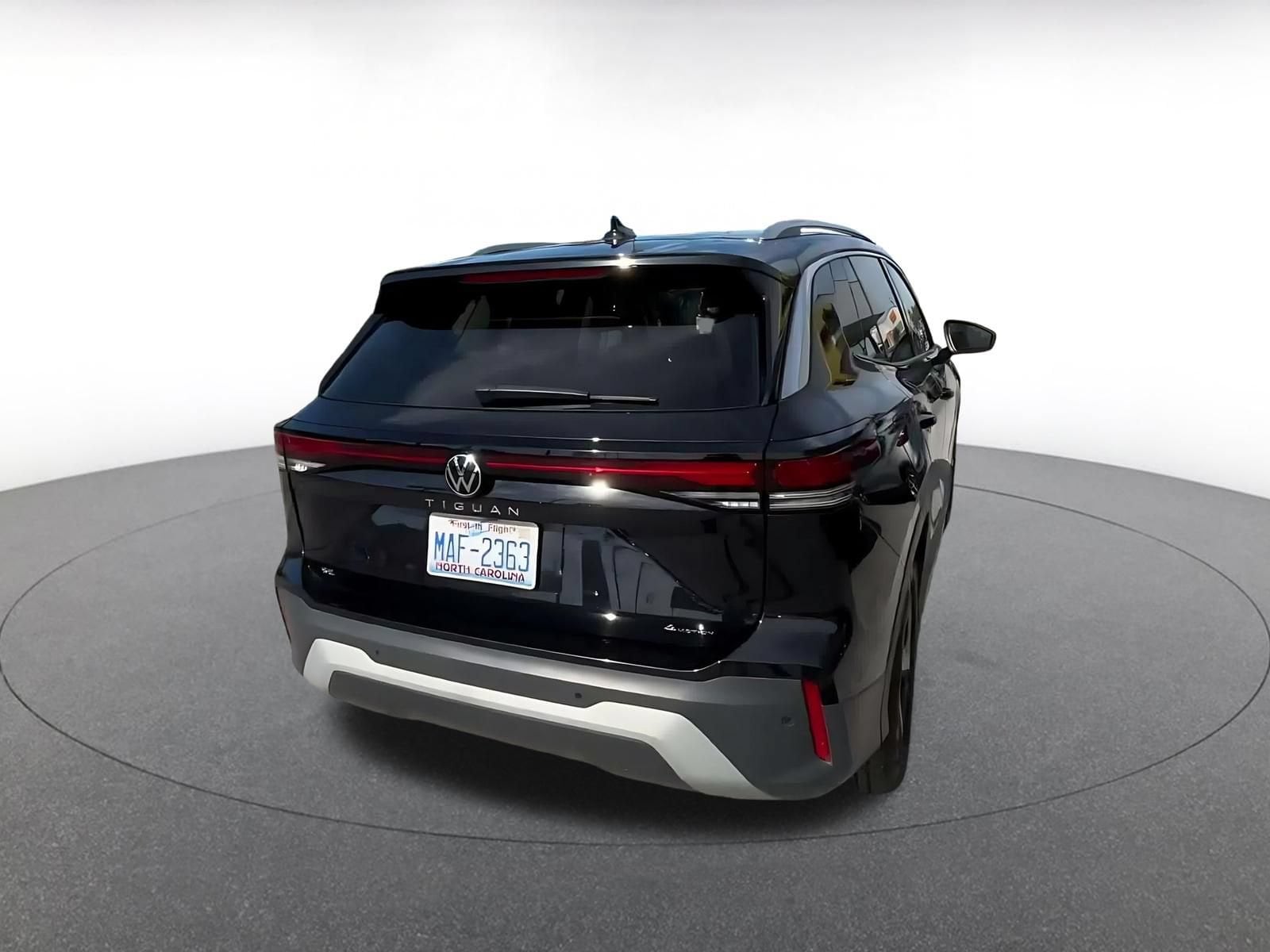 Thumbnail: 2026 Volkswagen Tiguan - 13
