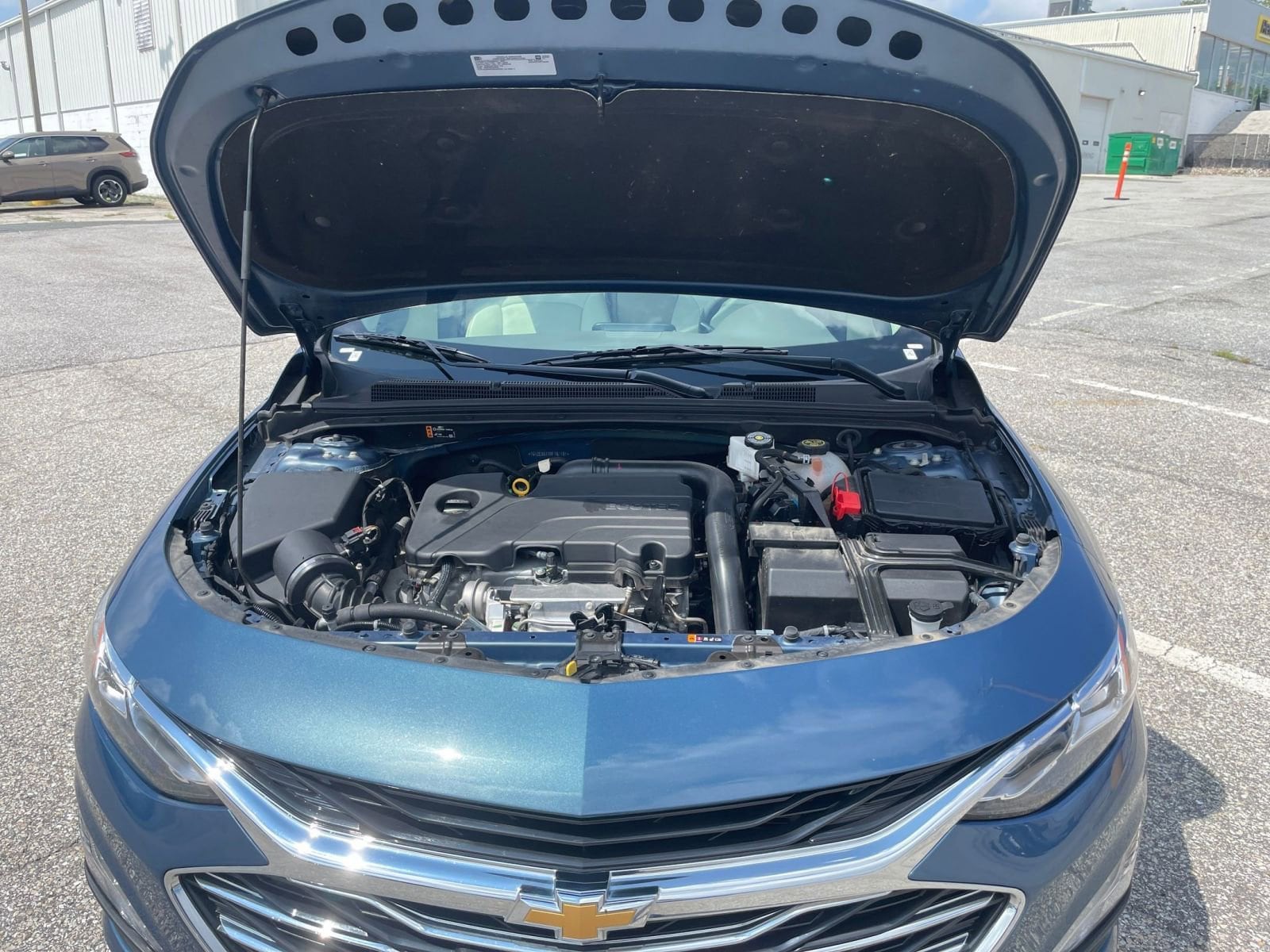 Thumbnail: 2024 Chevrolet Malibu - 32