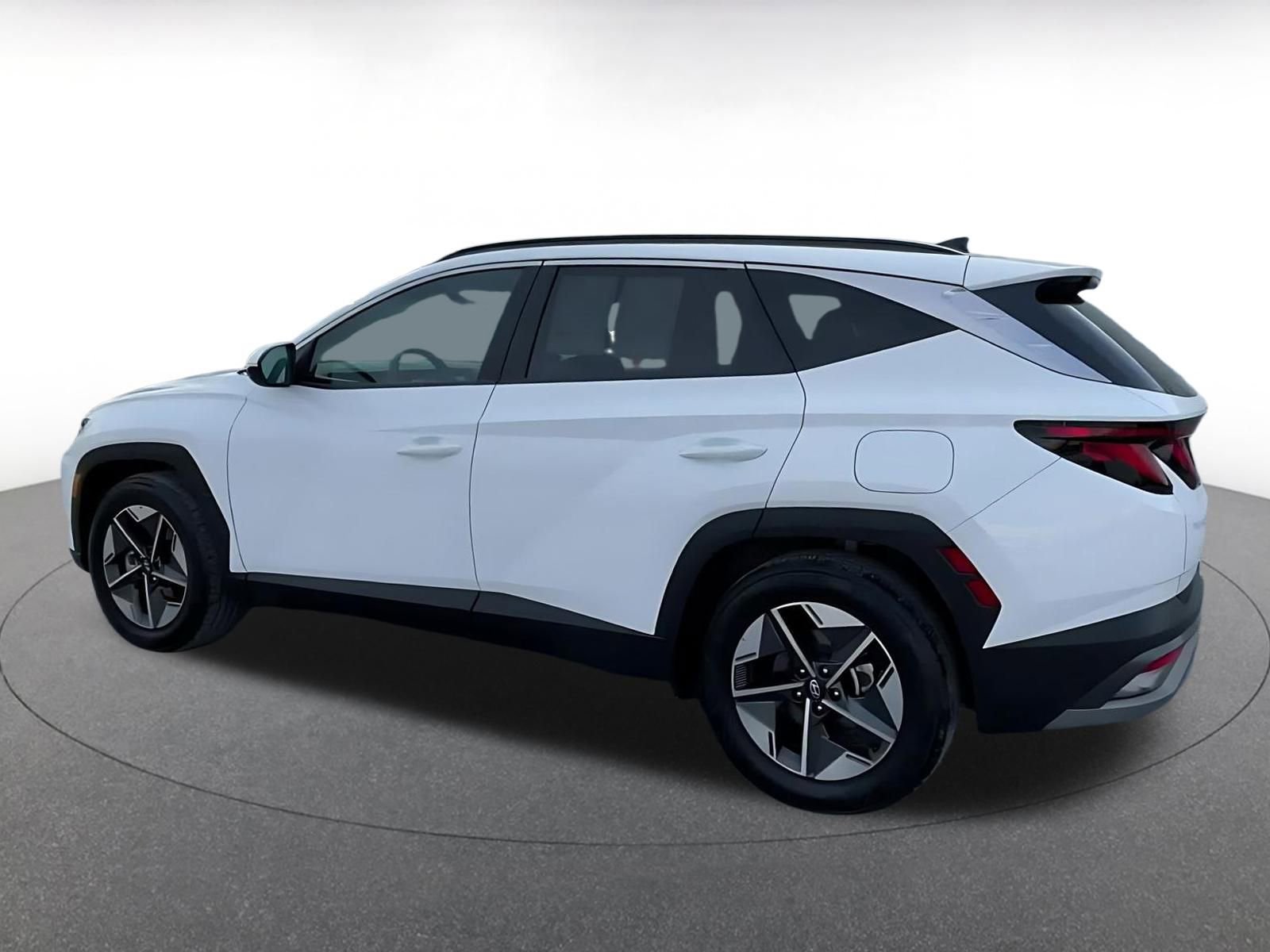 Thumbnail: 2025 Hyundai Tucson - 10