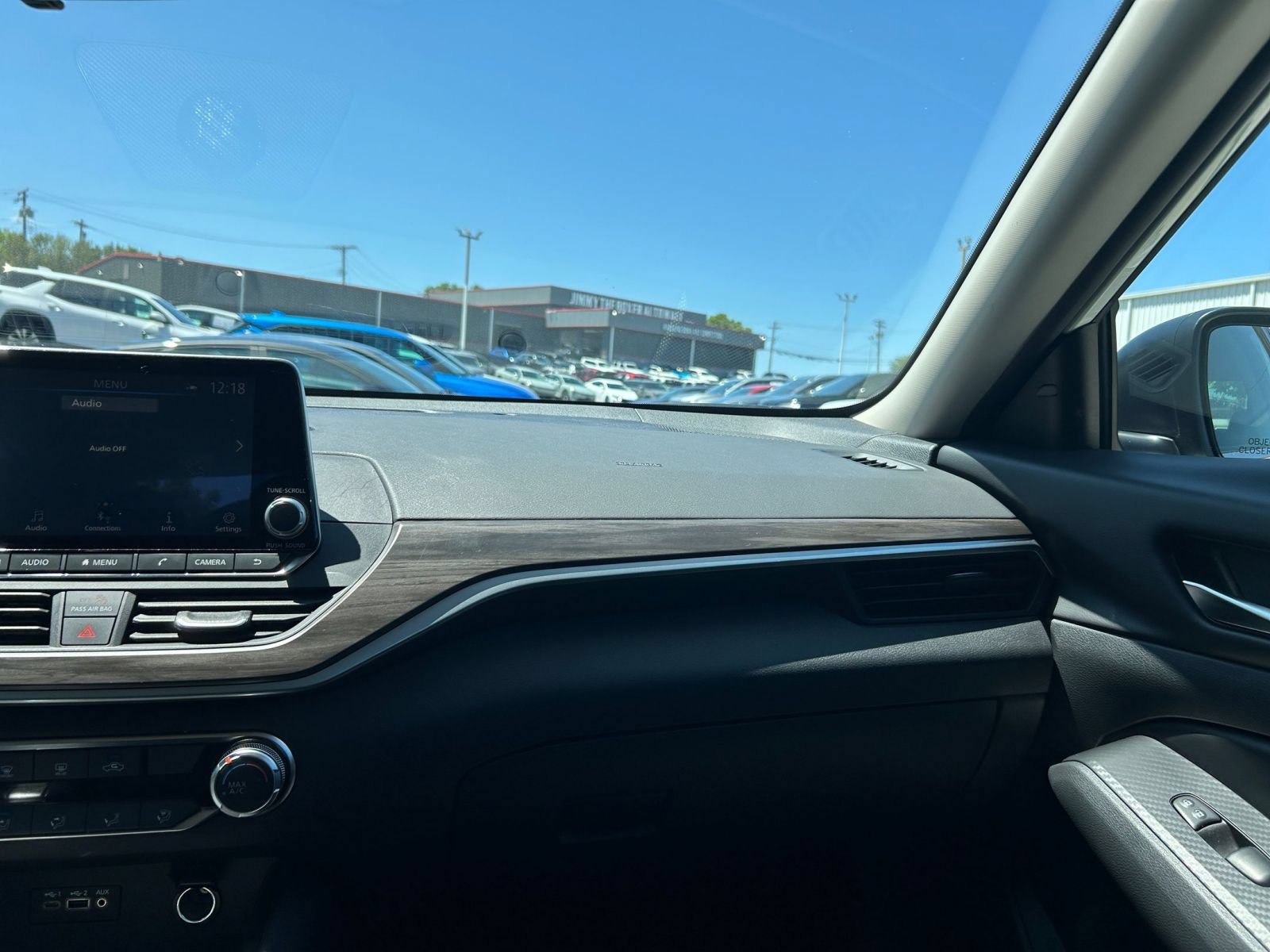 Thumbnail: 2025 Nissan Altima - 30