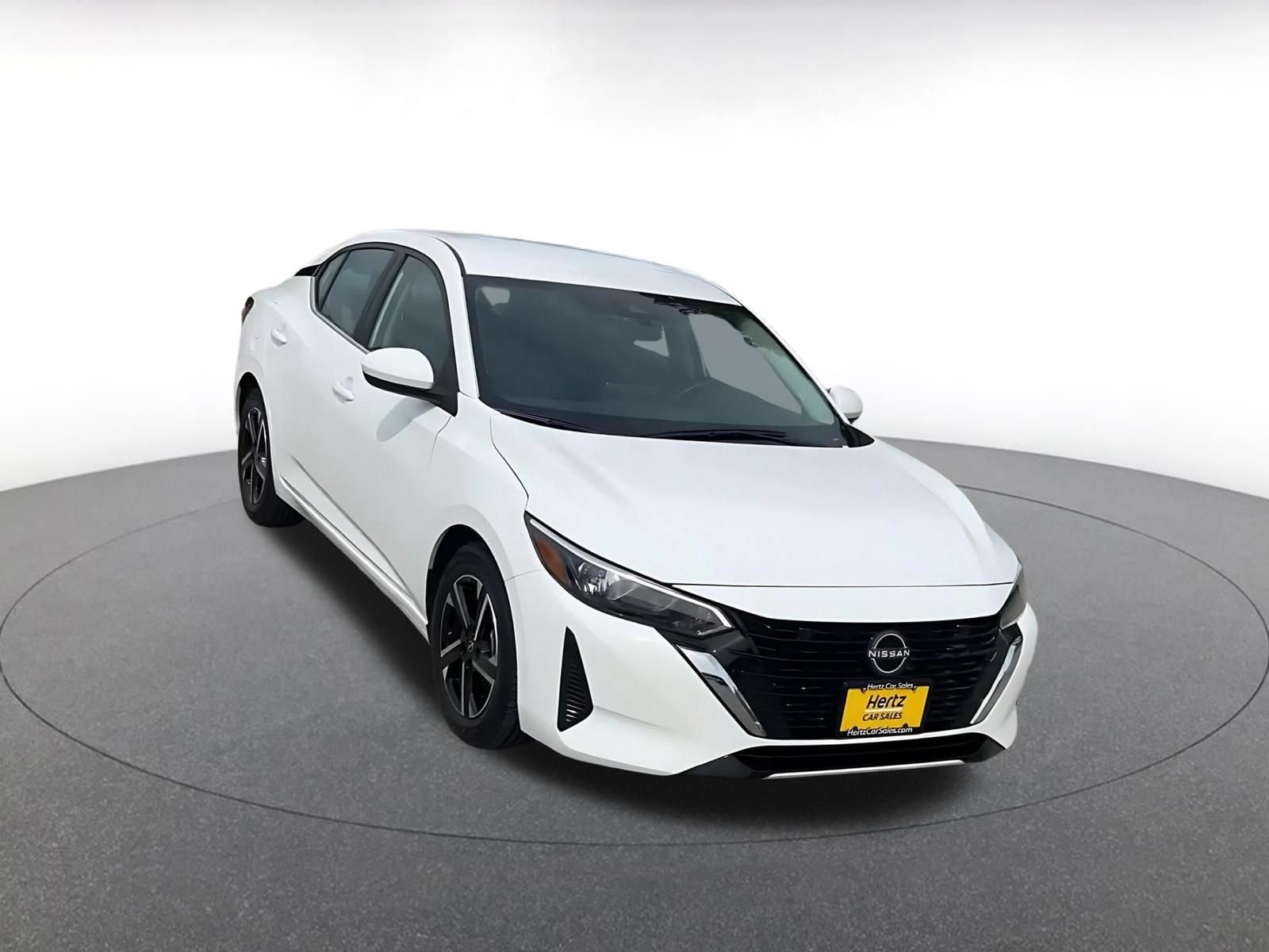 Thumbnail: 2025 Nissan Sentra - 3