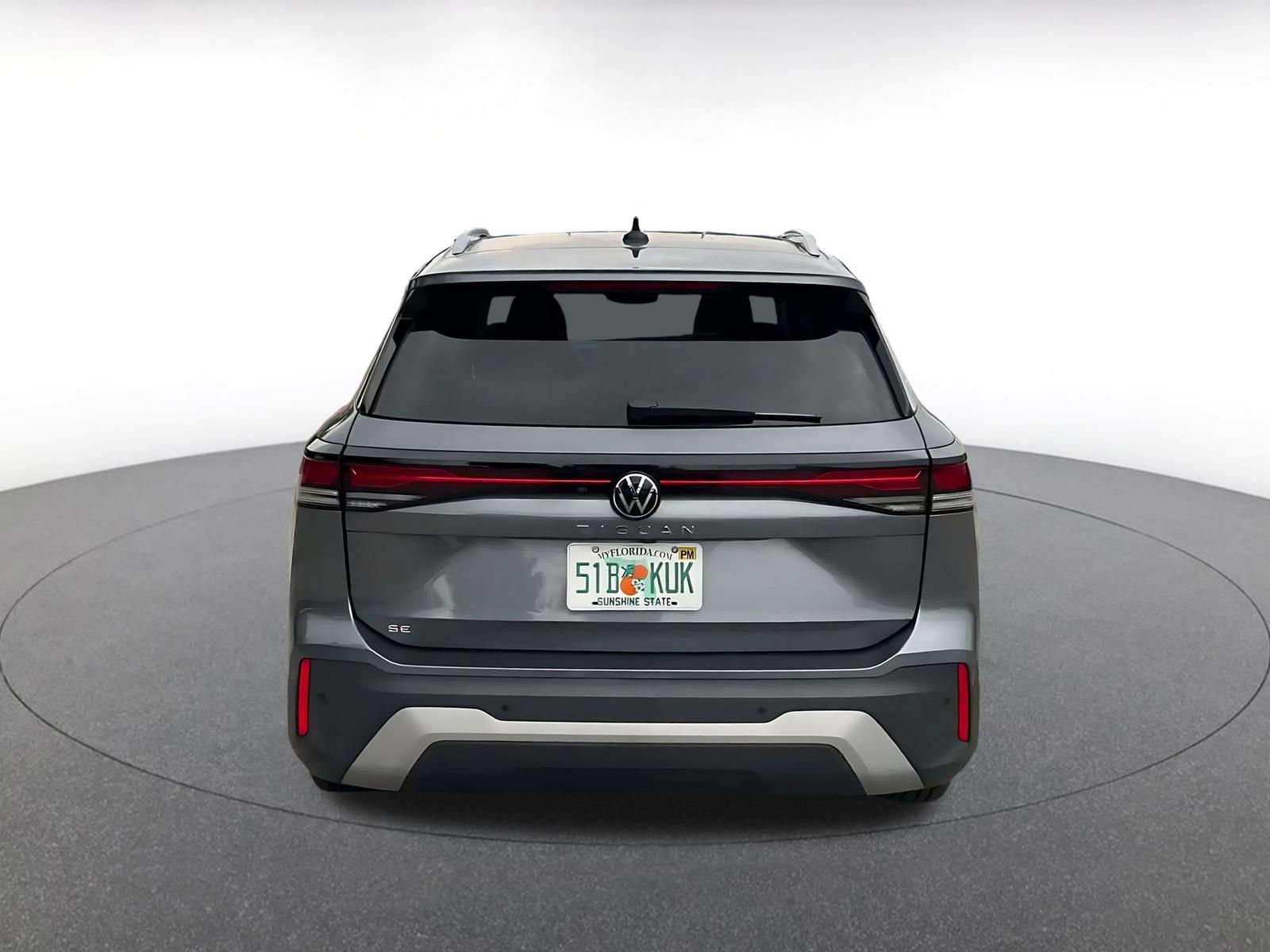Thumbnail: 2026 Volkswagen Tiguan - 12