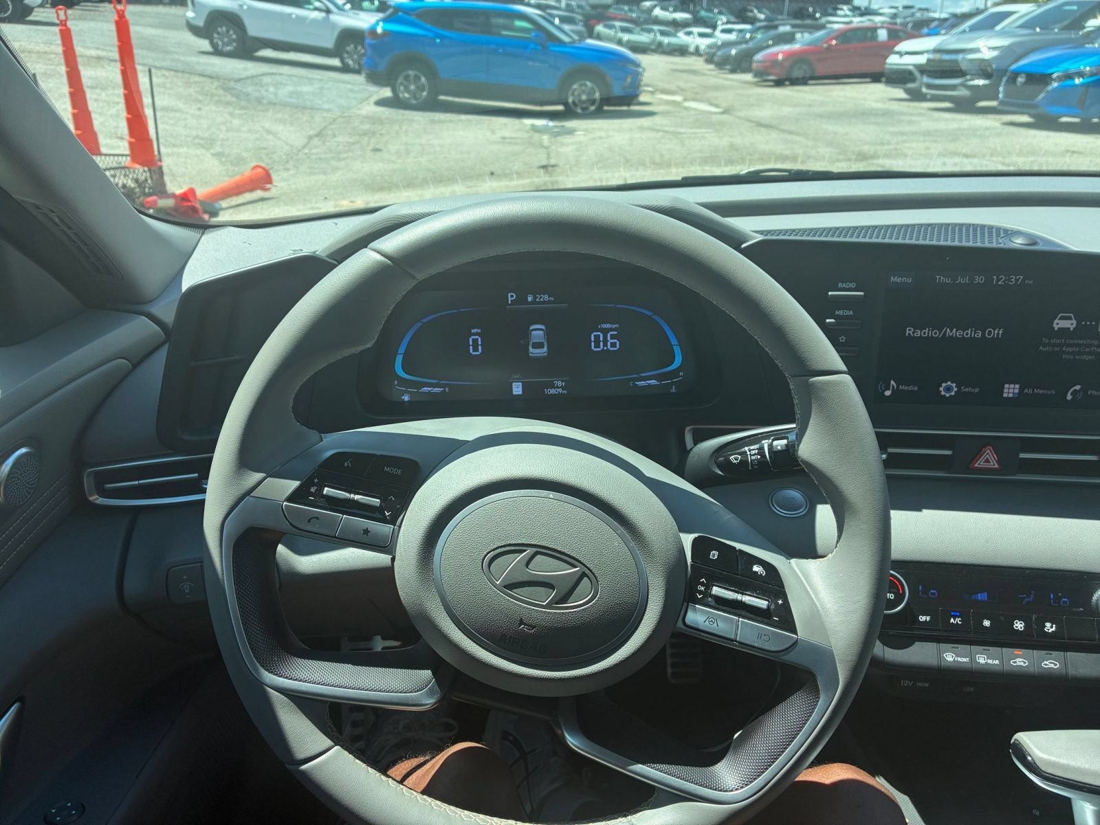 Thumbnail: 2026 Hyundai Elantra - 24