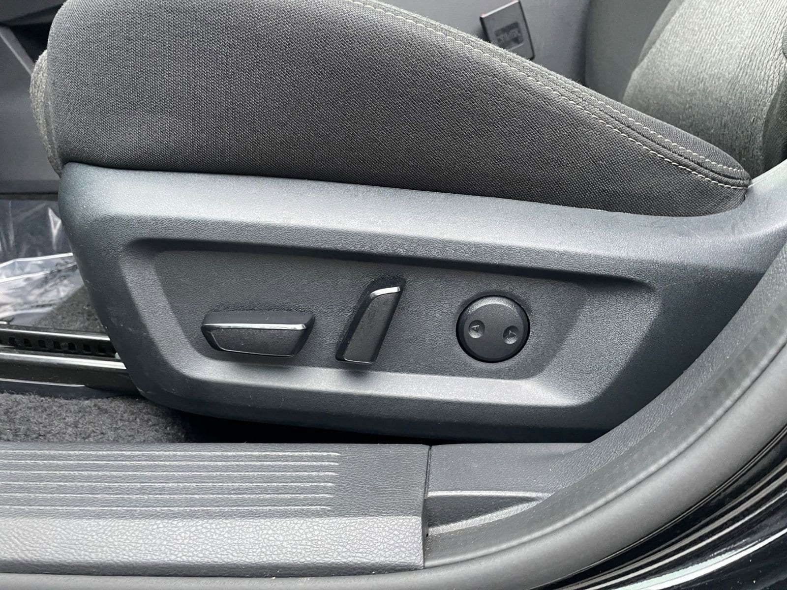 Thumbnail: 2025 Nissan Rogue - 22