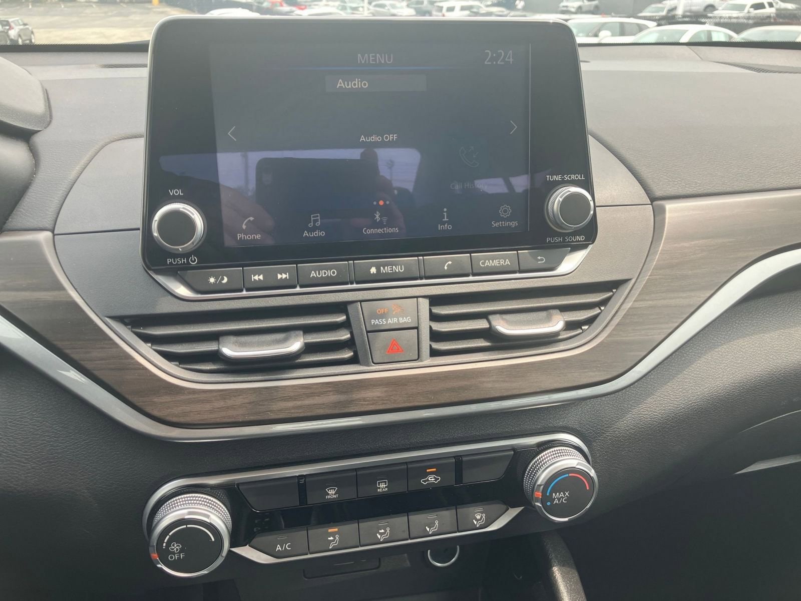 Thumbnail: 2024 Nissan Altima - 18